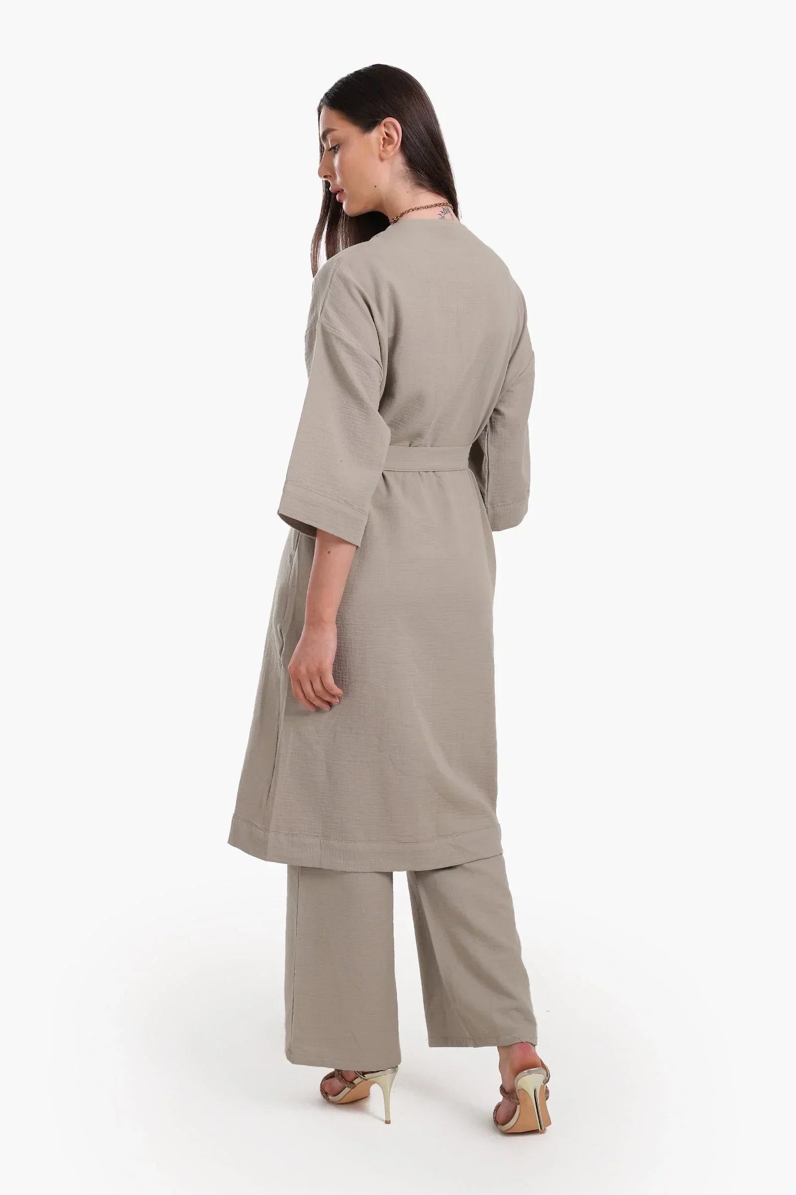 Clue - Timeless Midi-Length Kimono 3