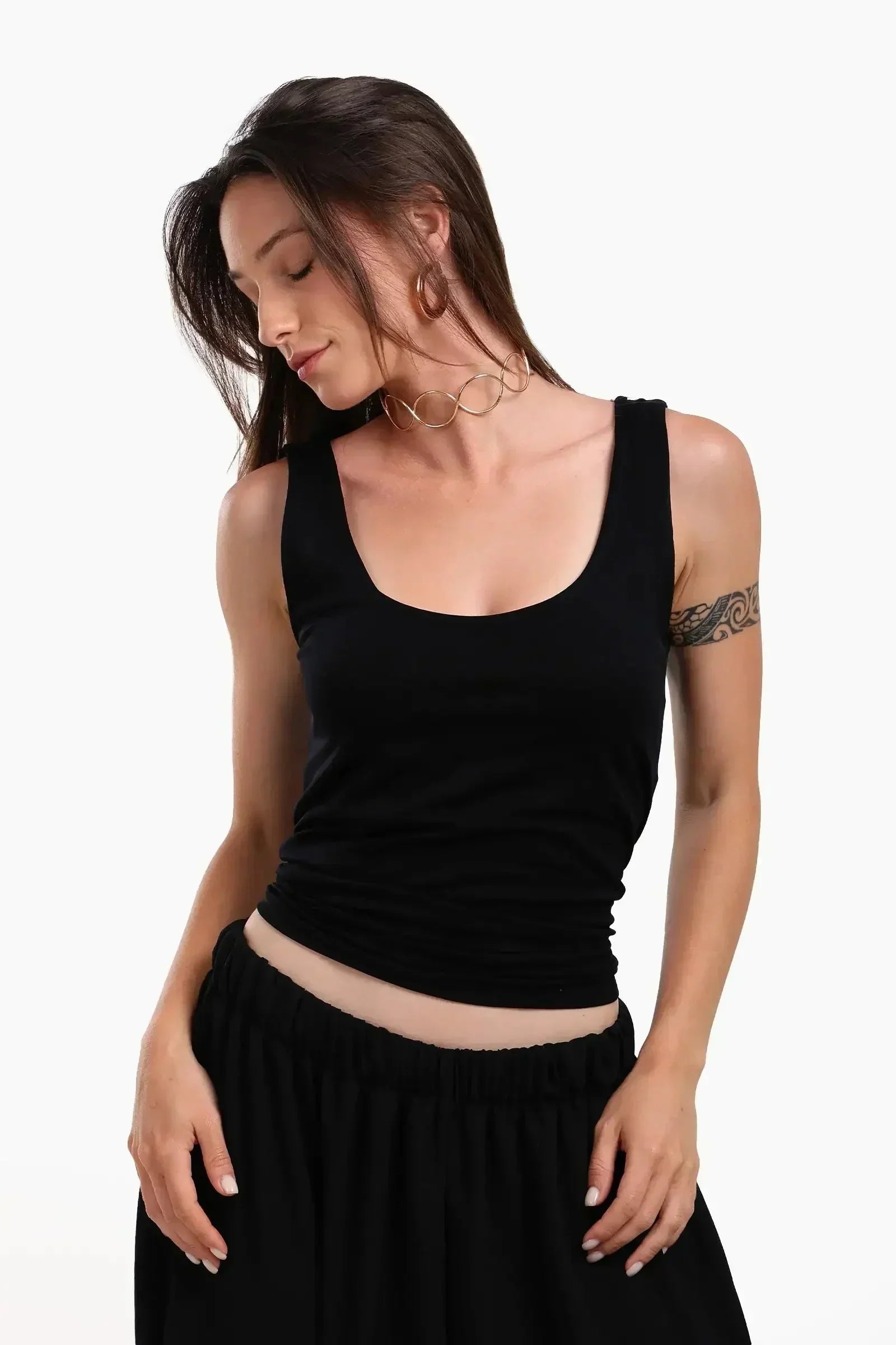 Carina - Sleeveless Basic Top 3