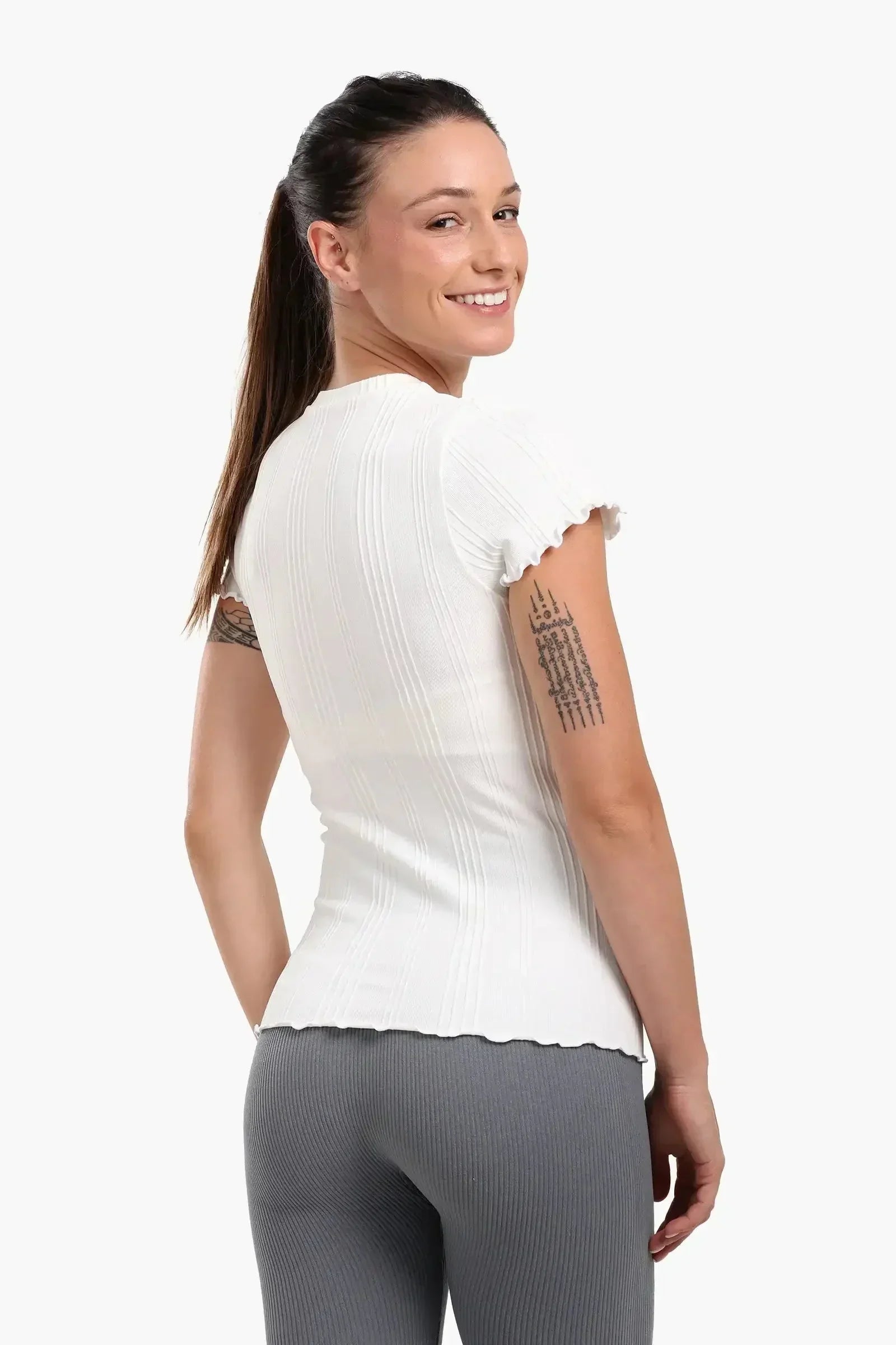 Carina - Seamless Ribbed Slim Fit Top 13
