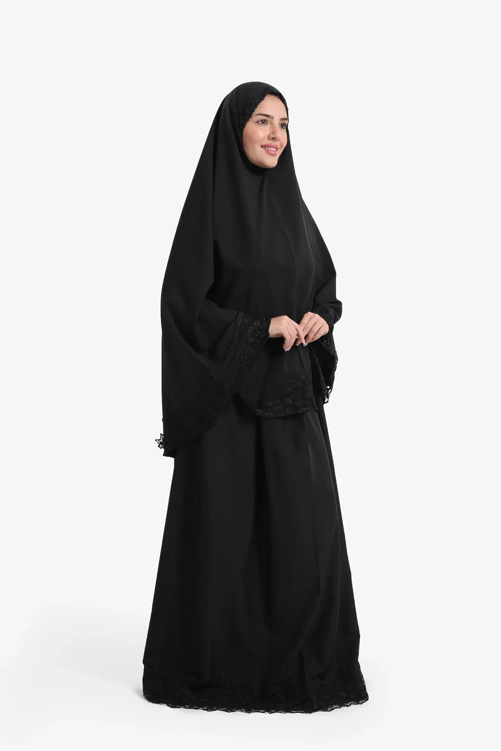 Carina - Prayer Set with Lace Trim 2