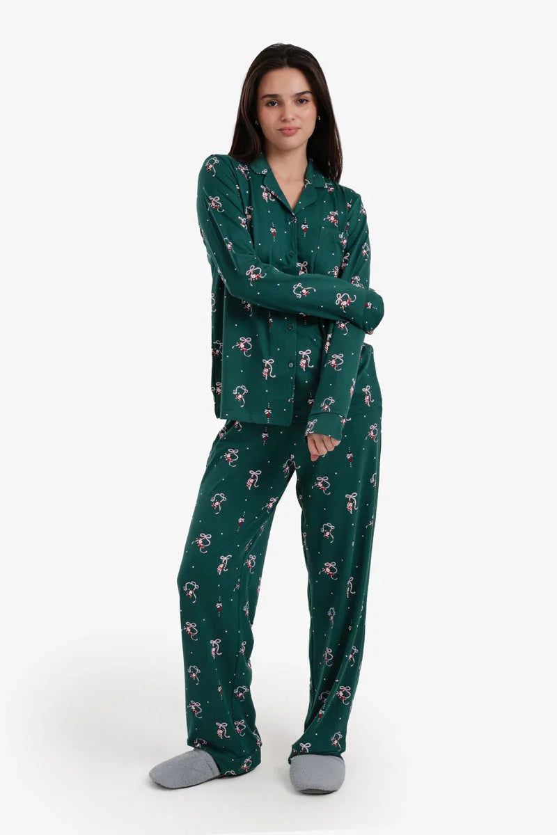 Carina - Classic Button-Down Pyjama Set 1