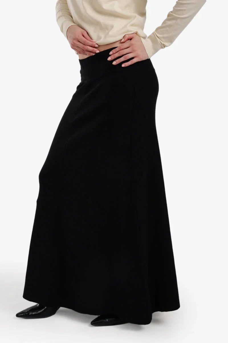 Carina - Knit Maxi Skirt 2