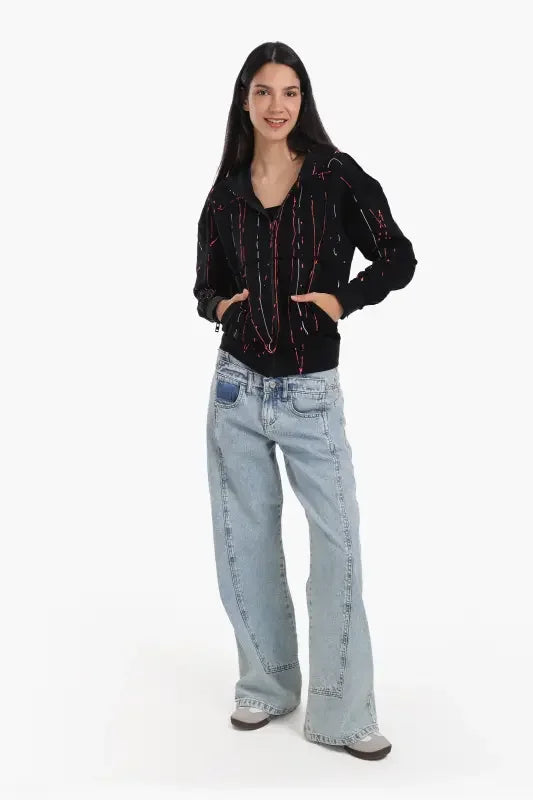 Carina - Lounge Jacket with Abstract Streaks 1