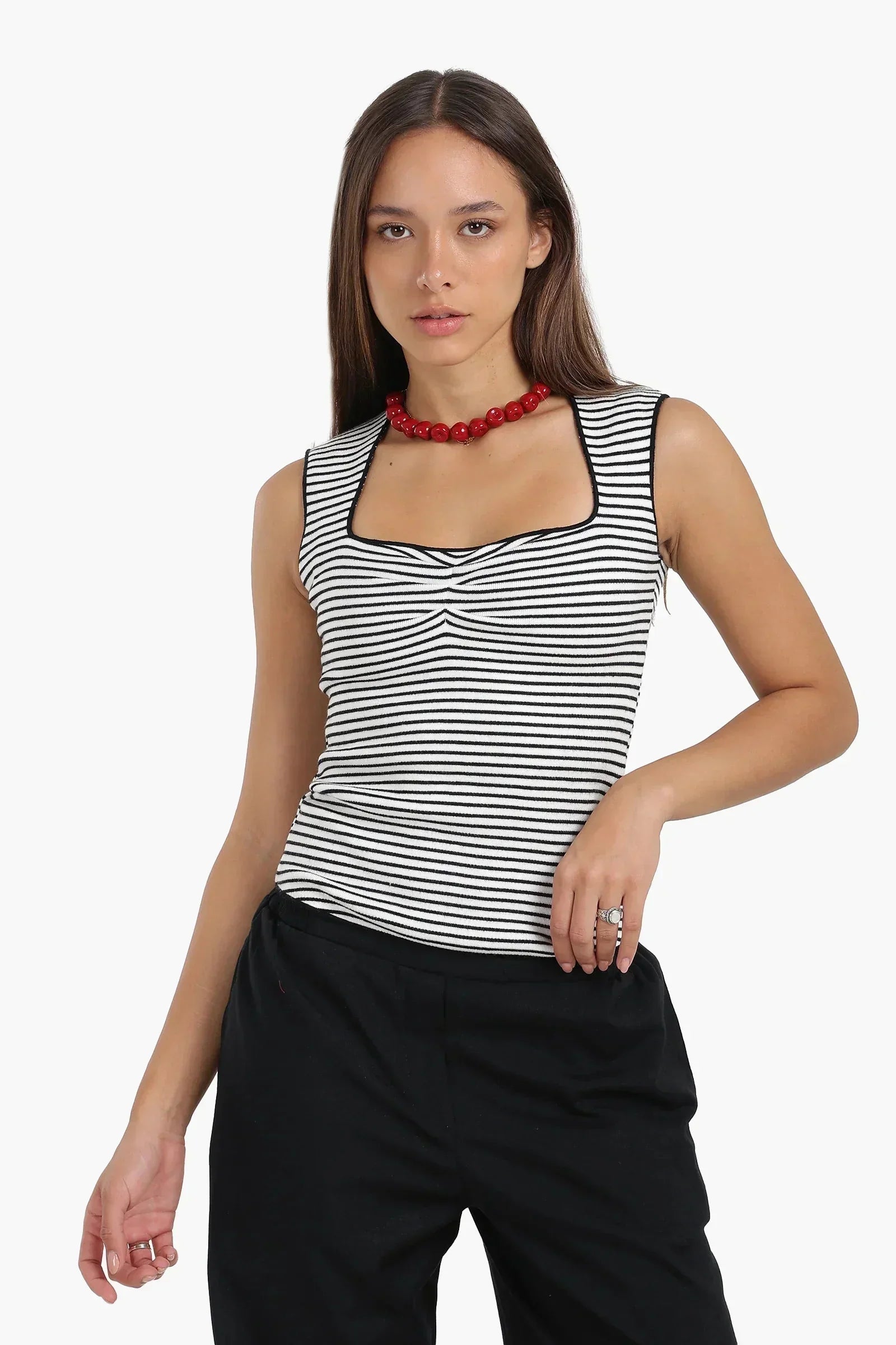 Carina - Sleeveless Cut Tank Top 5