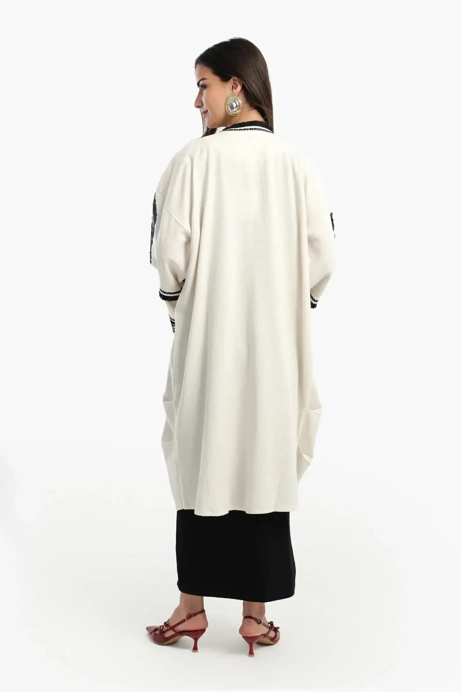 Carina - Midi Kimono with Embroidery 1