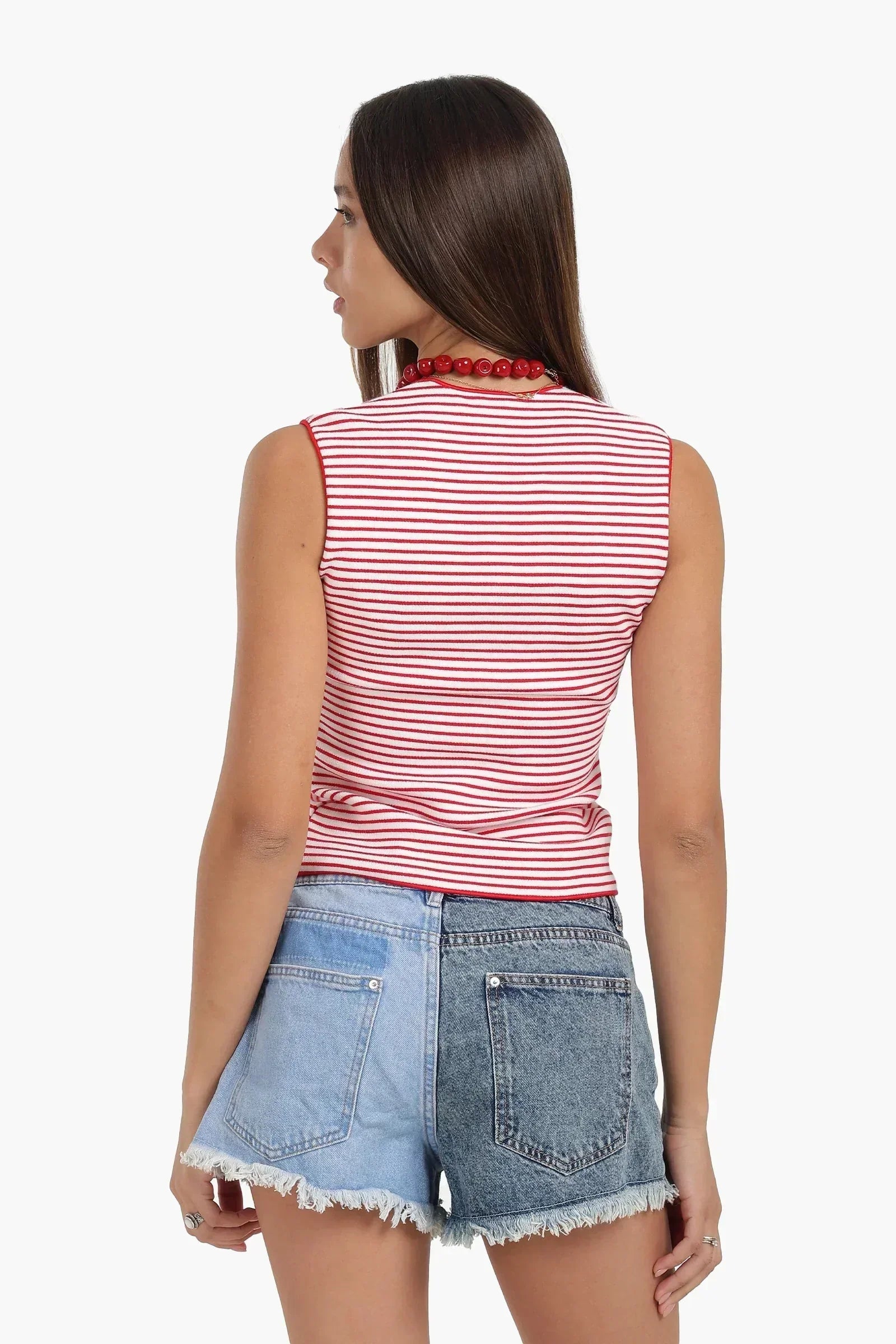 Carina - Sleeveless Cut Tank Top 3