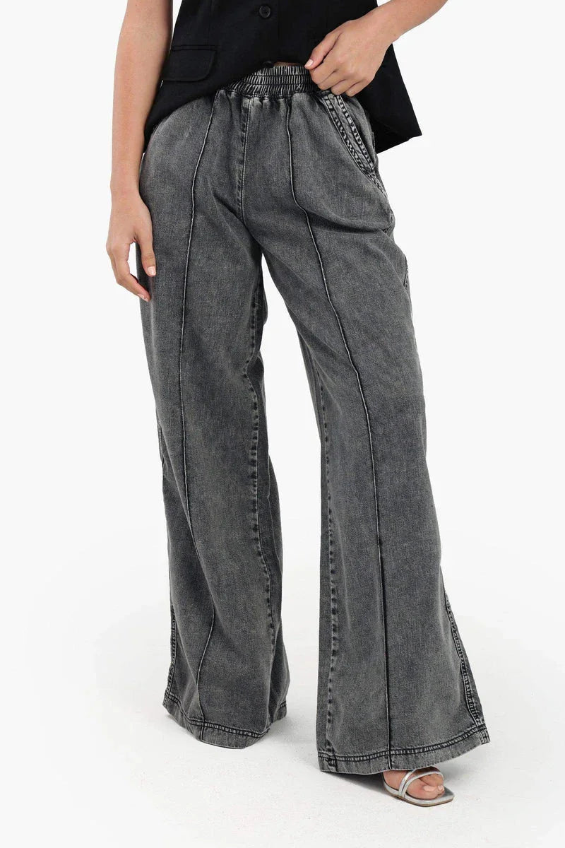 Carina - Relaxed-Fit Denim Pants 1