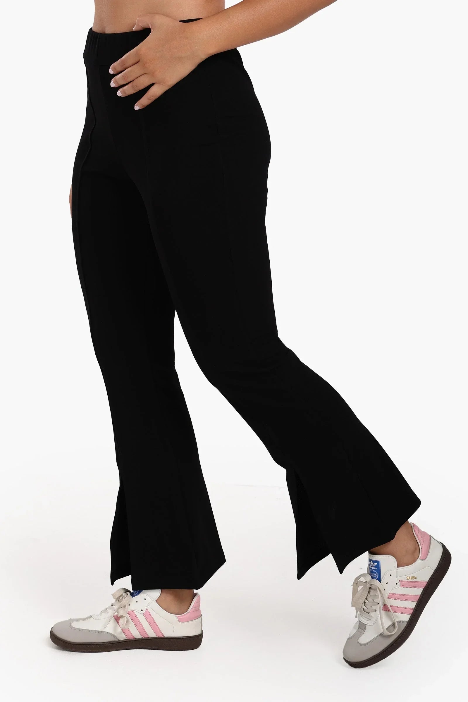 Clue - Front Slit Flared Pants 2