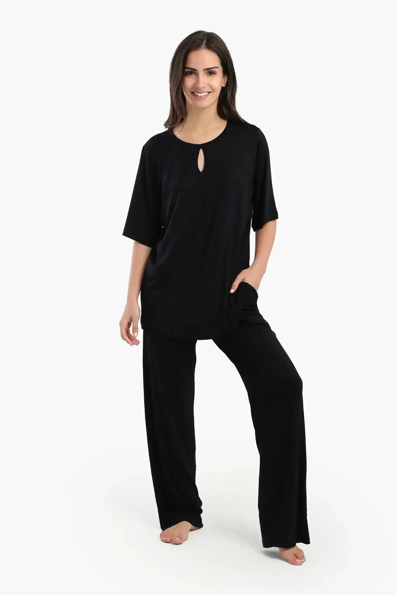 Carina - Pyjama Set with Keyhole Top 3