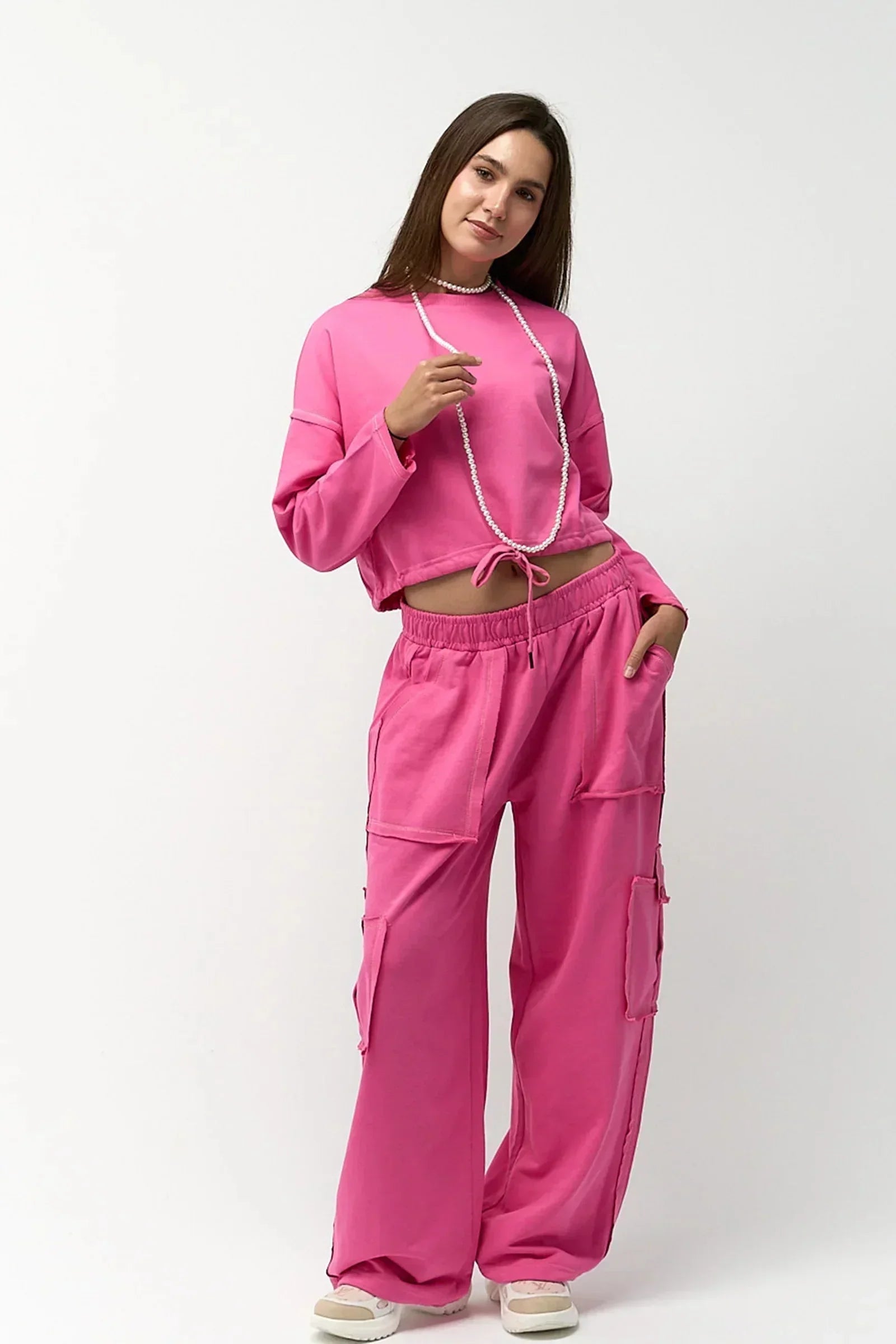 Carina - Cropped Plain Lounge Sweatshirt 1