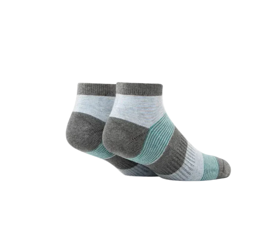 3 Feathers Cotton Ankle Socks Free Size Fits 40 - 45 for Men Multicolor 1