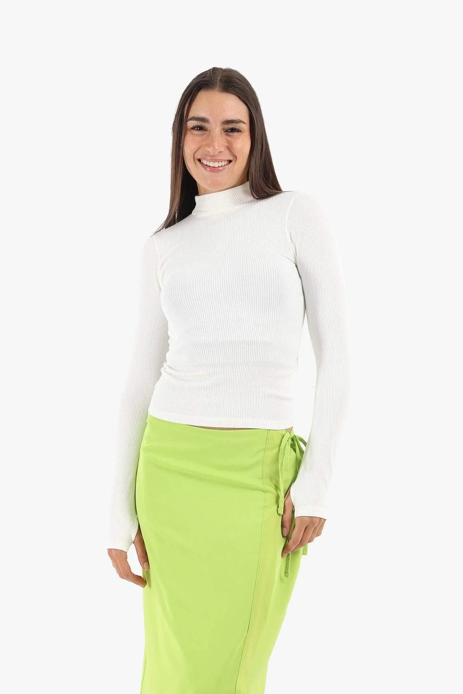 Carina - Top with Thumbhole Cuffs 1