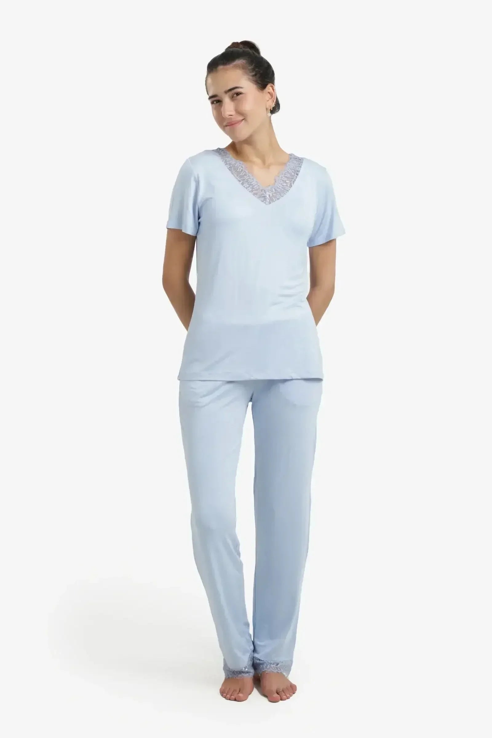 Carina - Pyjama Set with Lace Edges 13