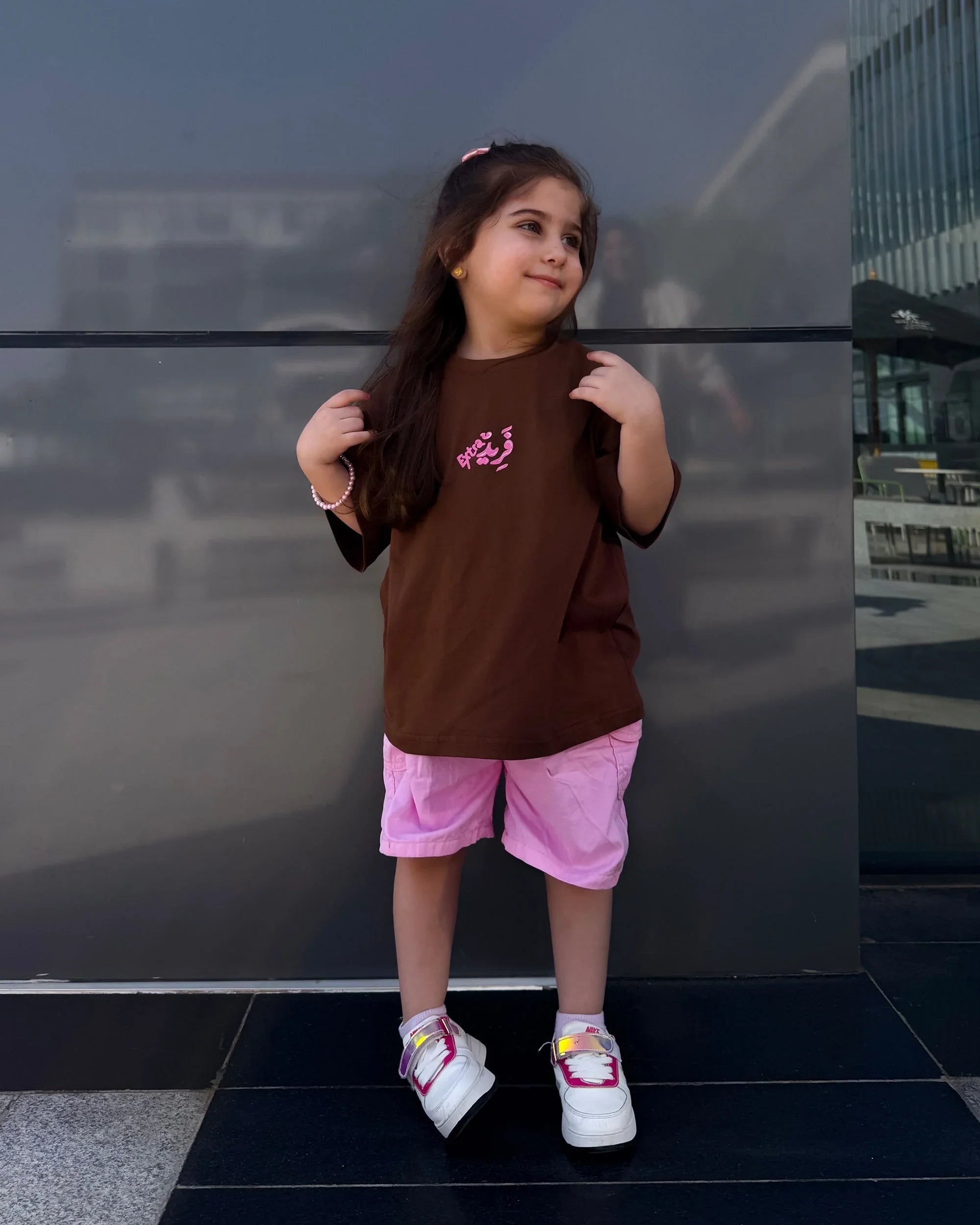 NAS Trends - Extra fared Girls Oversized SS T-Shirt - Brown 1