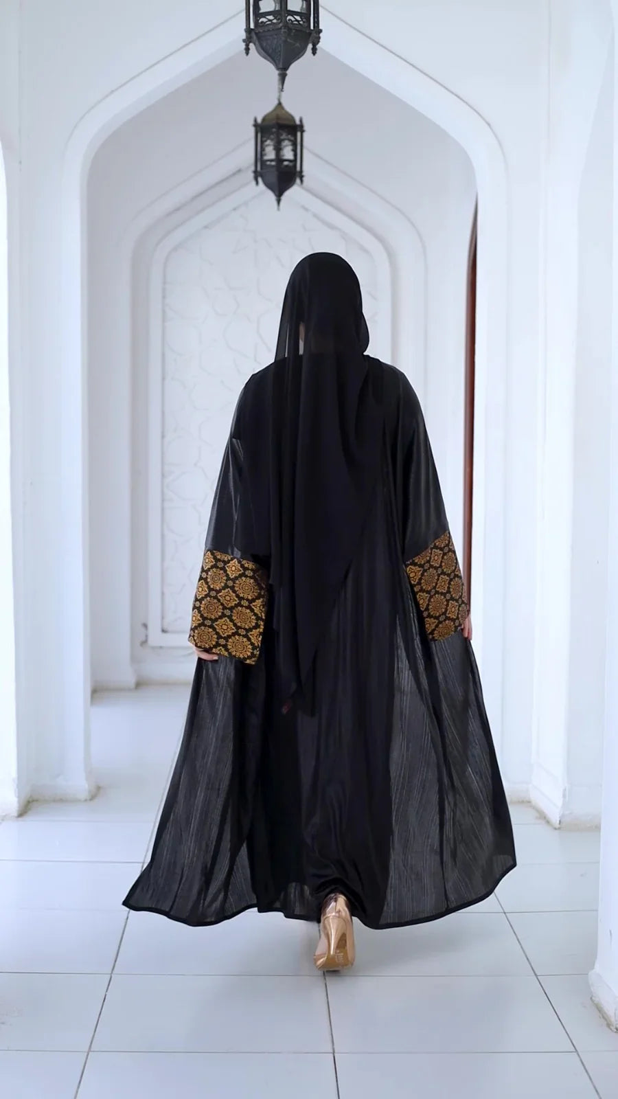 Mimme Boutiqe - Black Silk Kaftan 2