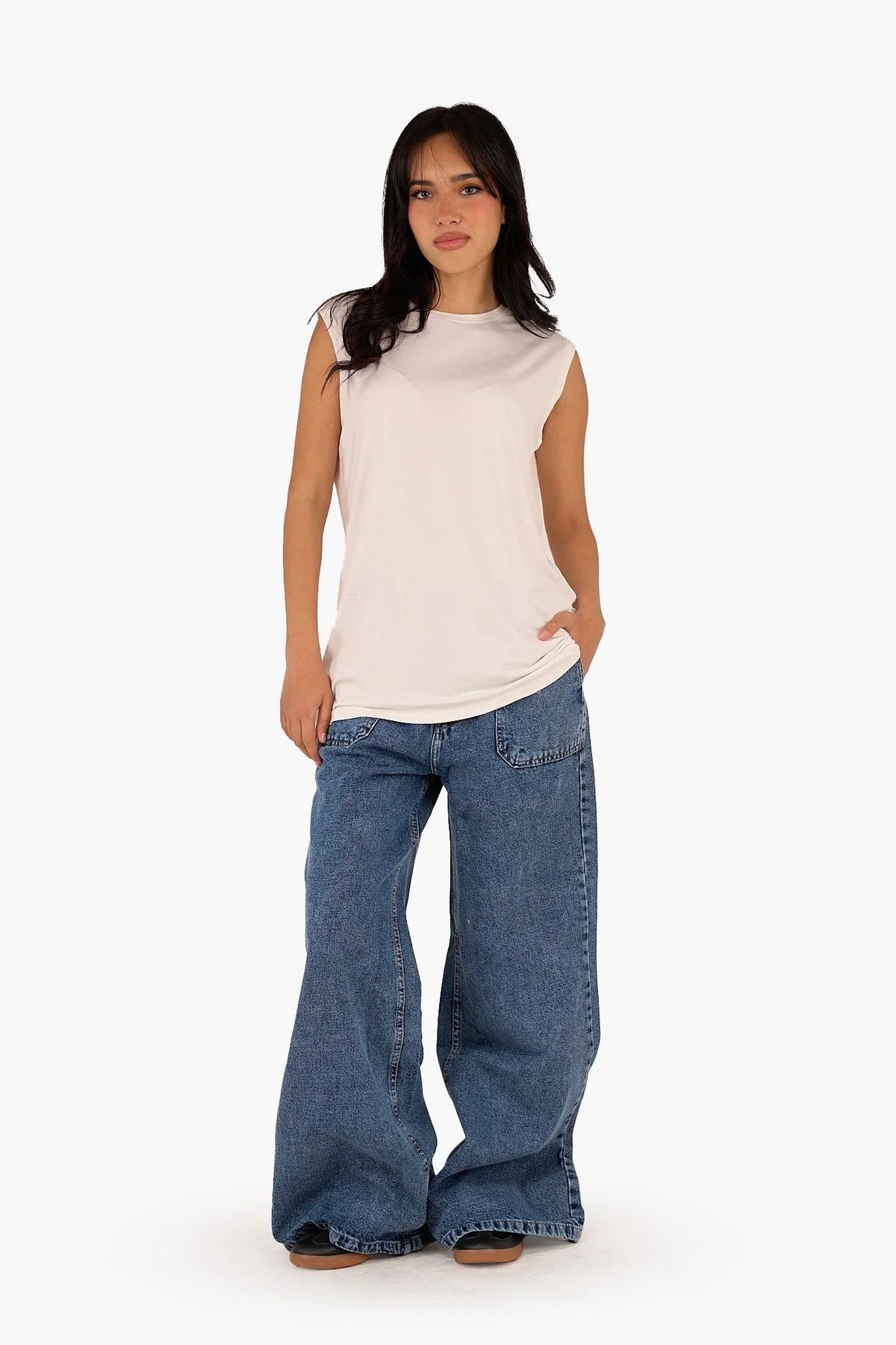 Clue - Sleeveless Viscose T-Shirt 7