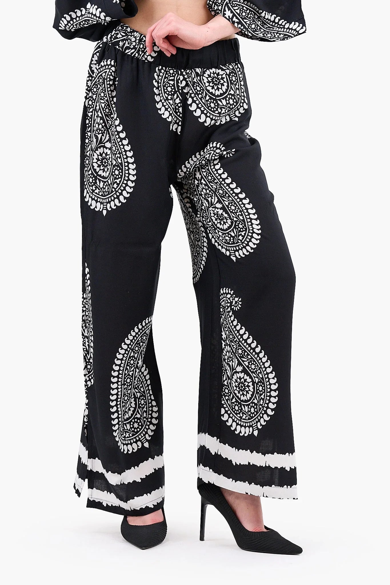 Clue - Black Bohemian Comfy Pants 1