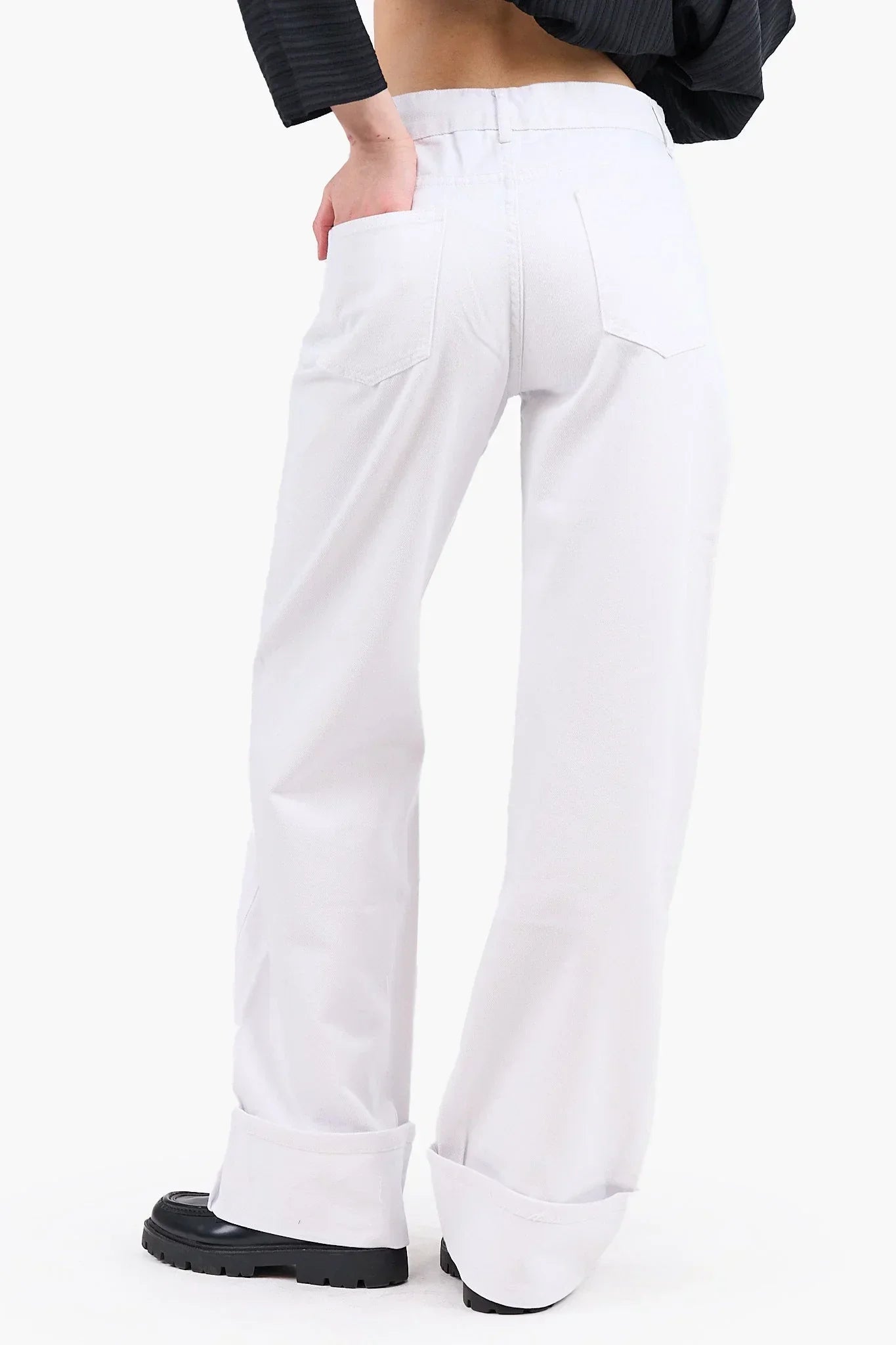 Clue - Folded Hem White Jeans 3