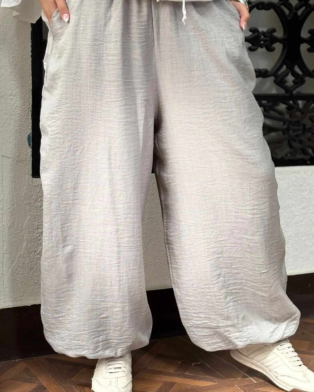 Ballon Linen Pants - بنطلون كتان بالون - Queenza