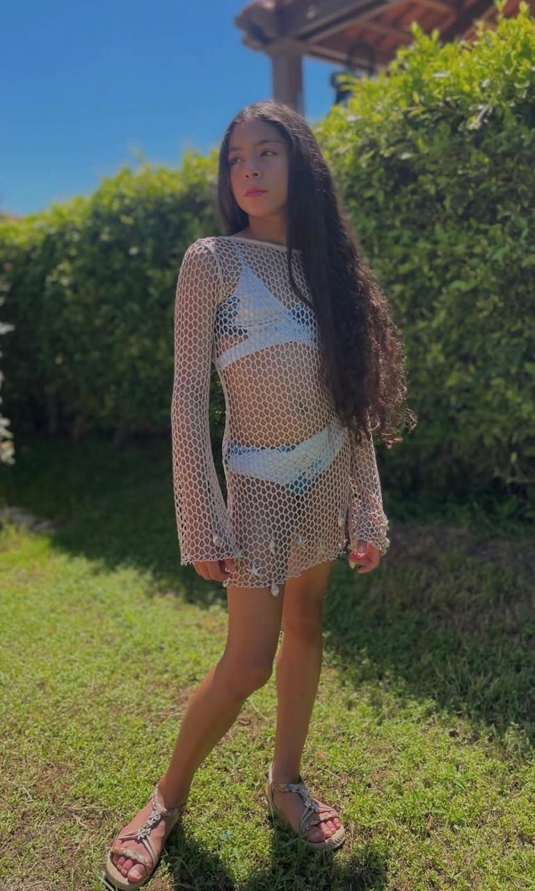 Berries - Seashell coverup 5