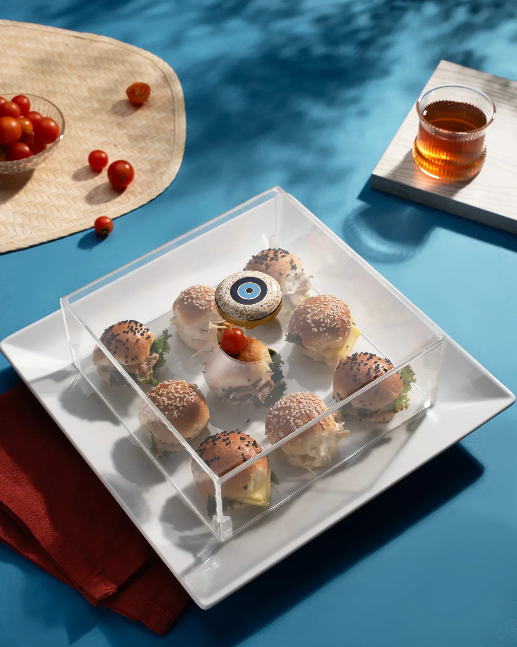 Rechote - Eyeline Squared porcelain serving plate 2 1