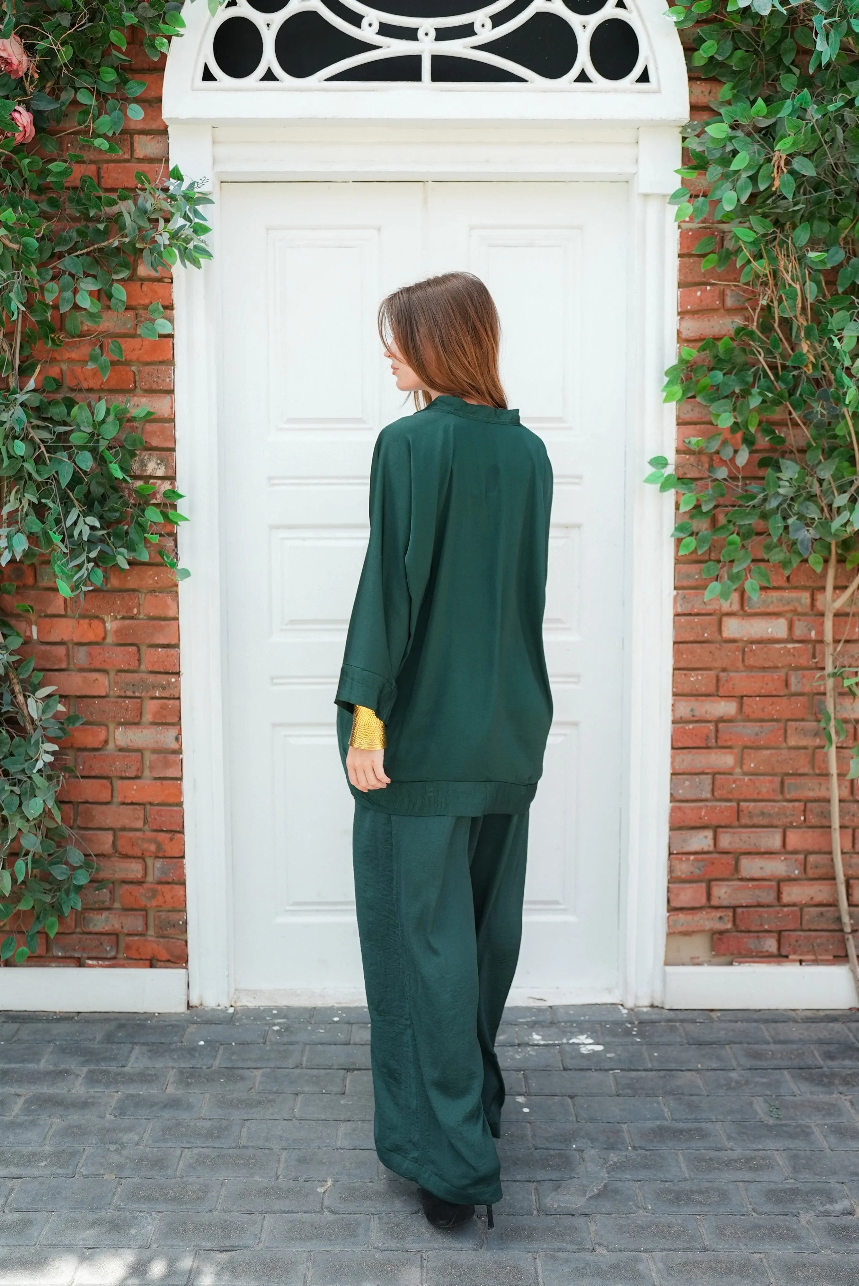 Dress Code - silk dark green set 6