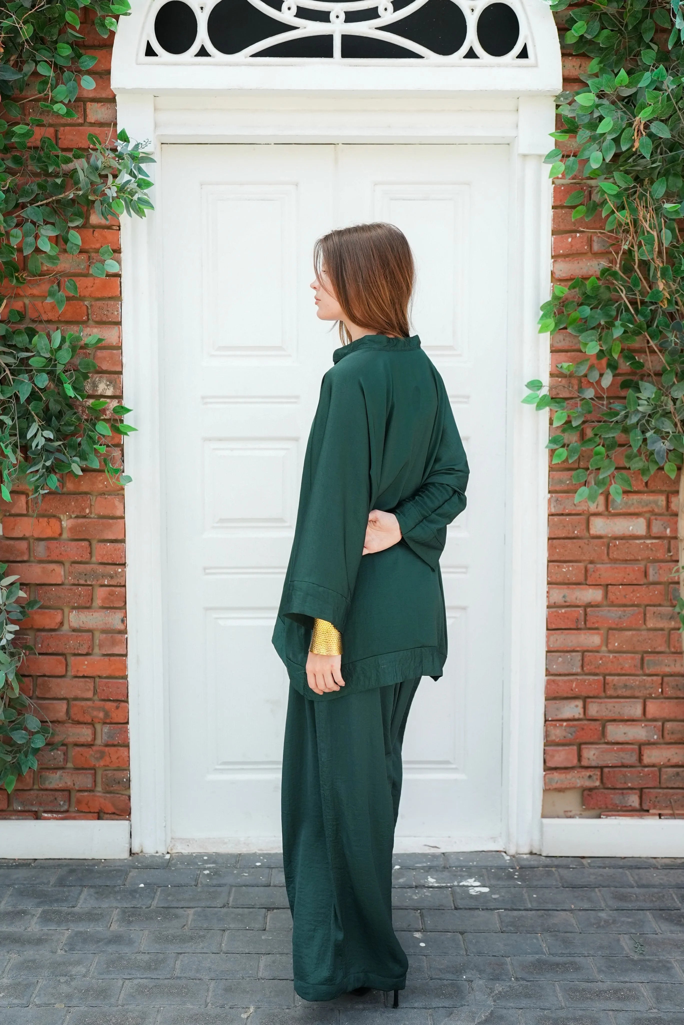 Dress Code - silk dark green set 7