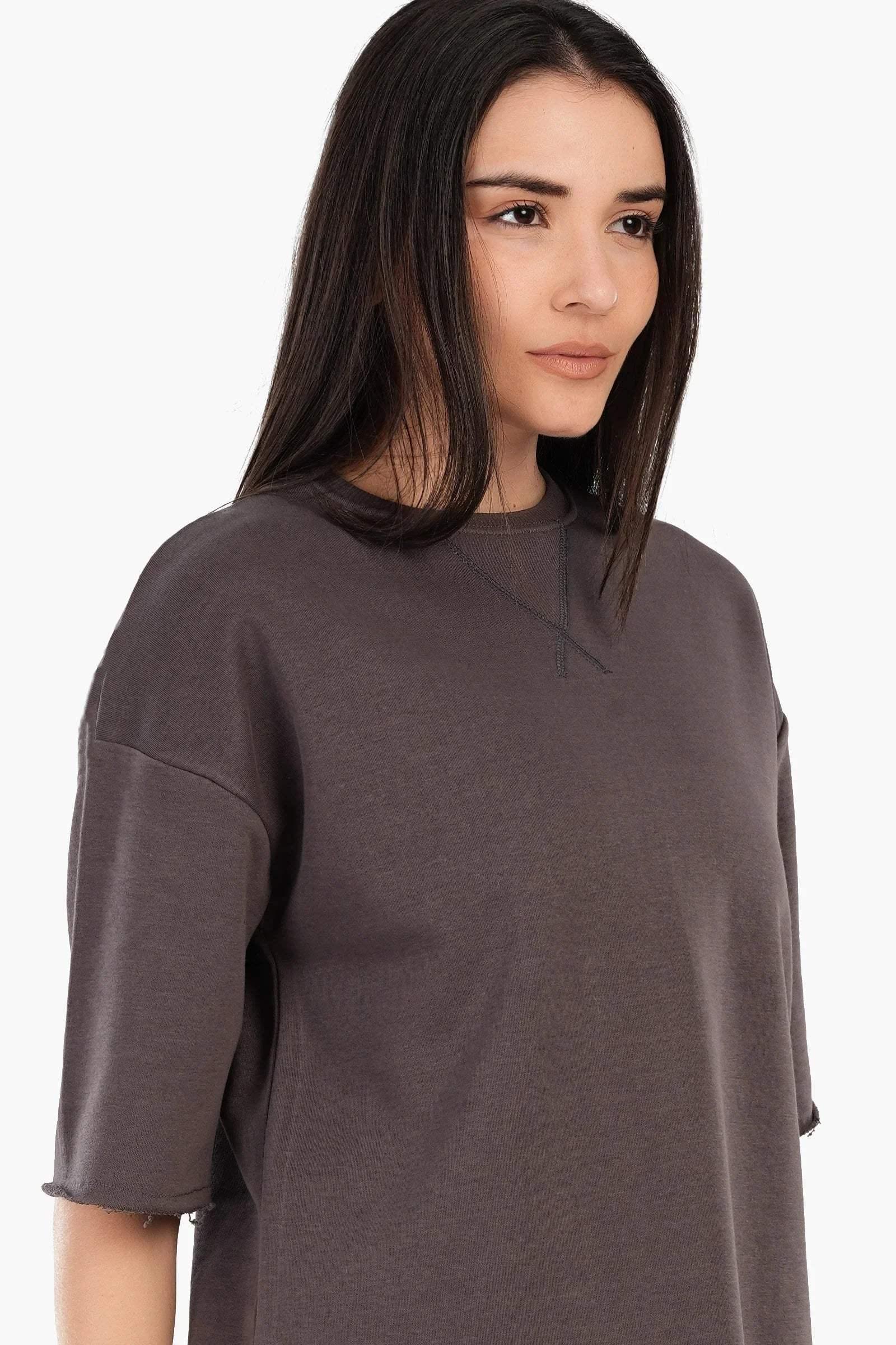 Carina - Ribbed Crew Neck T-Shirt 4
