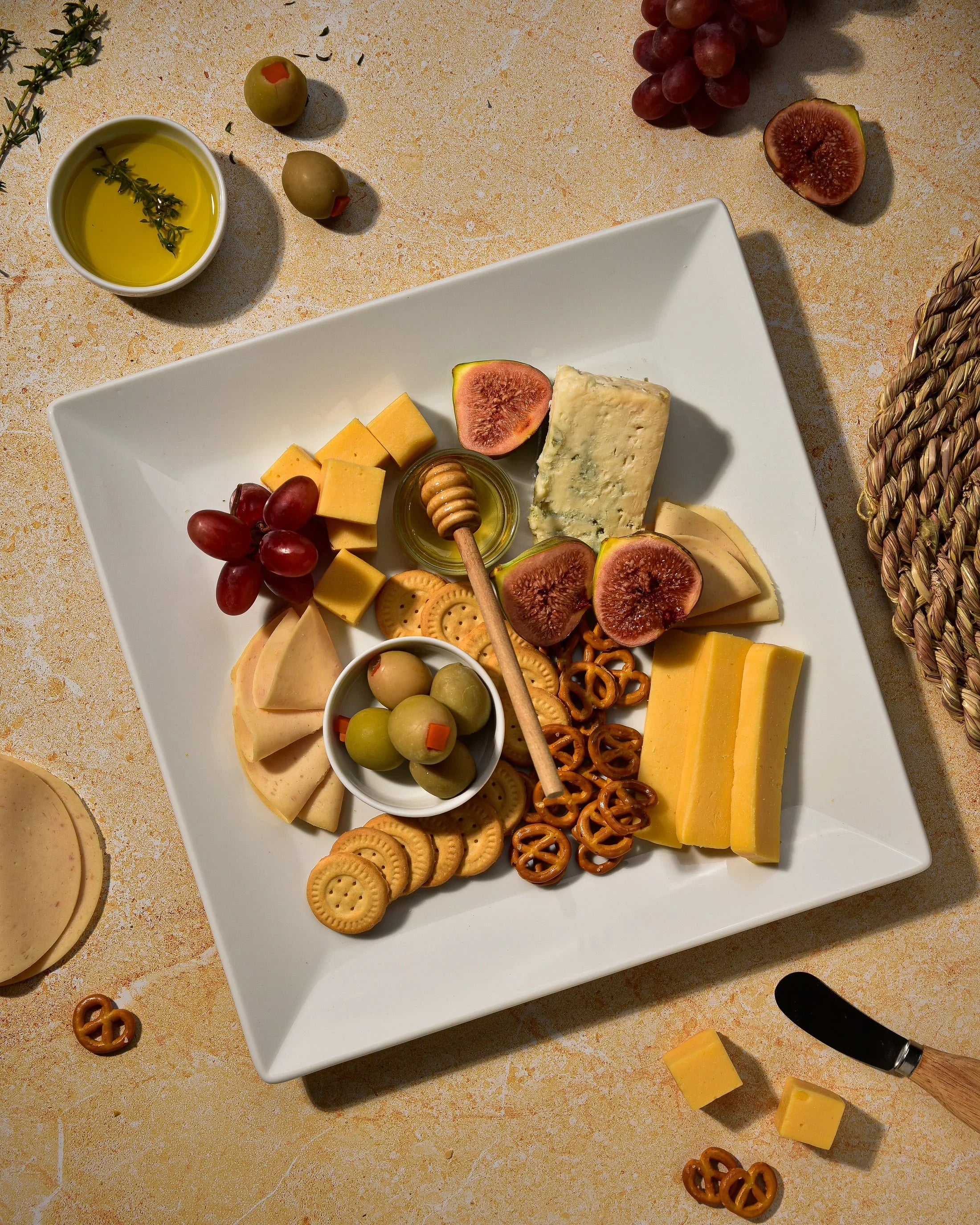 Rechote - Eyeline Squared porcelain serving plate 1 2