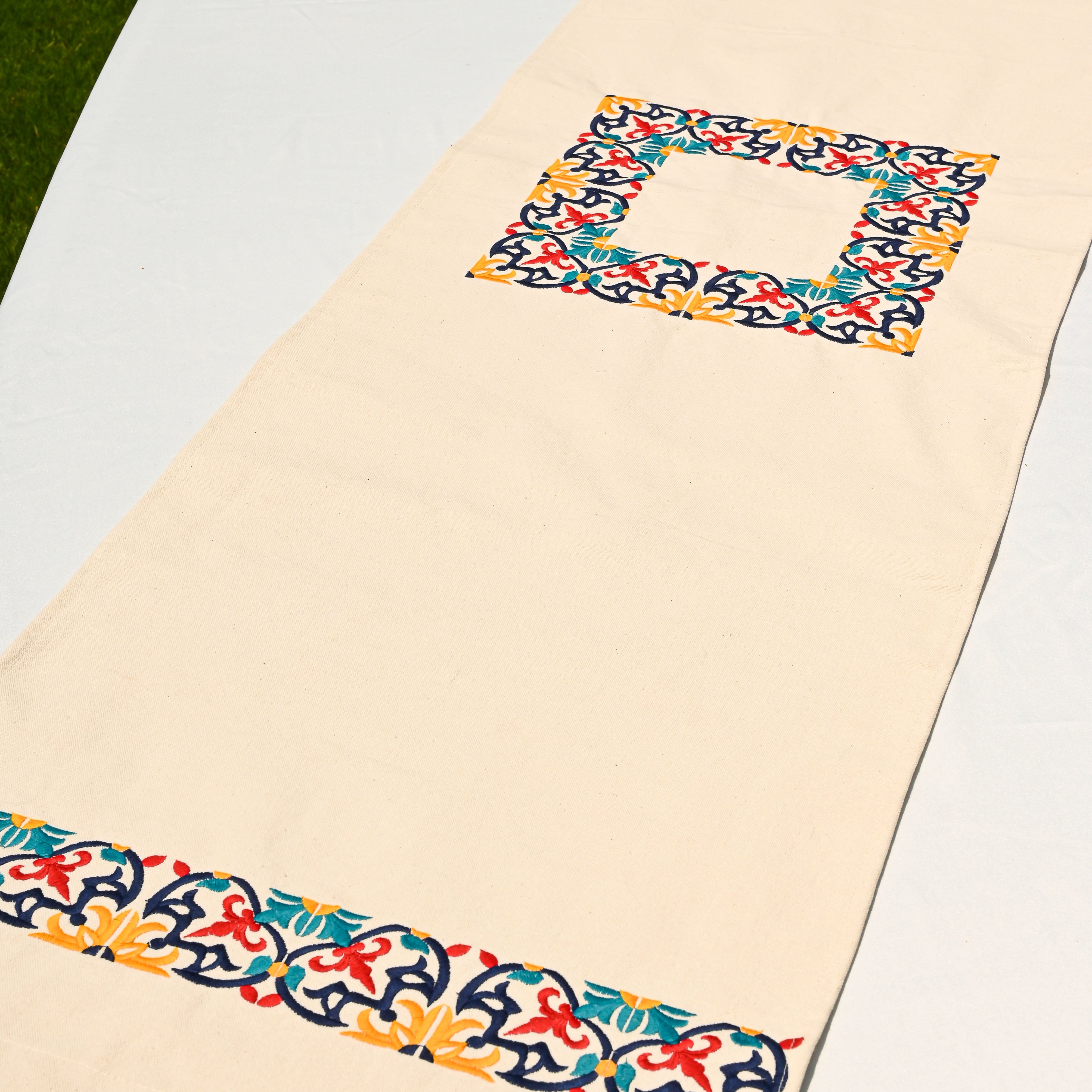 Floral Tiles Table Runner - Ticas 1
