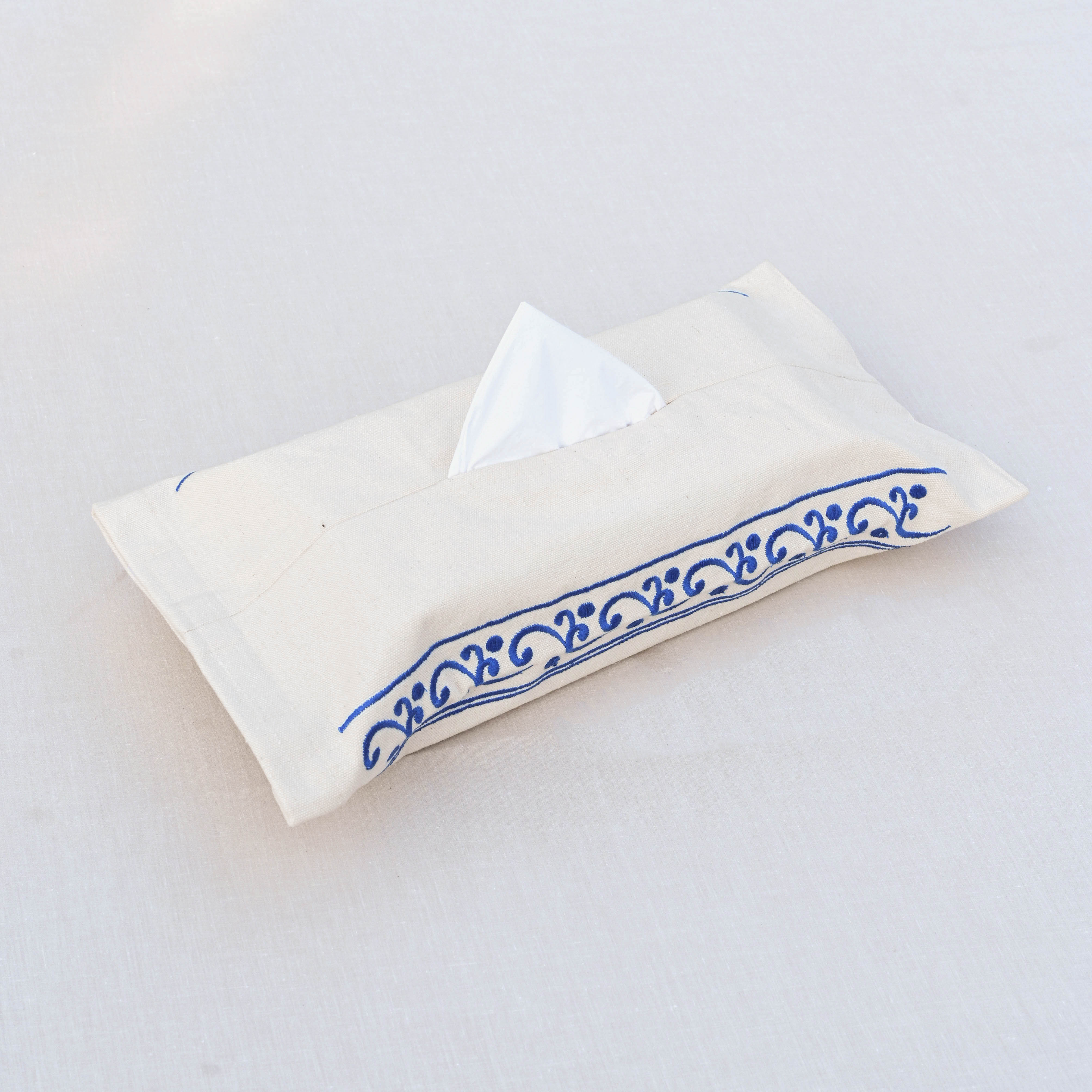 Royal Waves Tissue Box Cover - Ticas 1