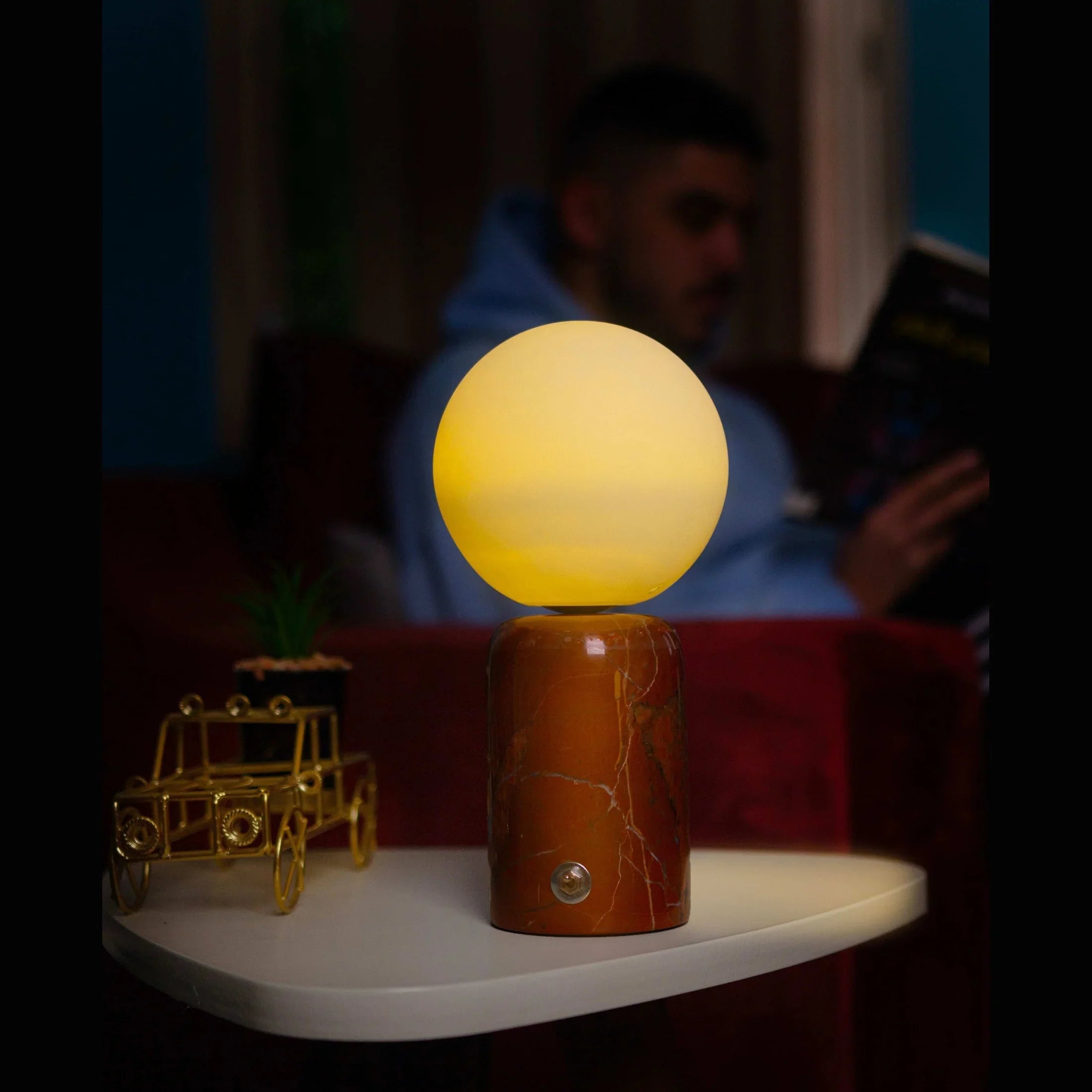 Egyvolt - The Nuuk Table Lamp | Carrara | Cordless - Rechargable 3