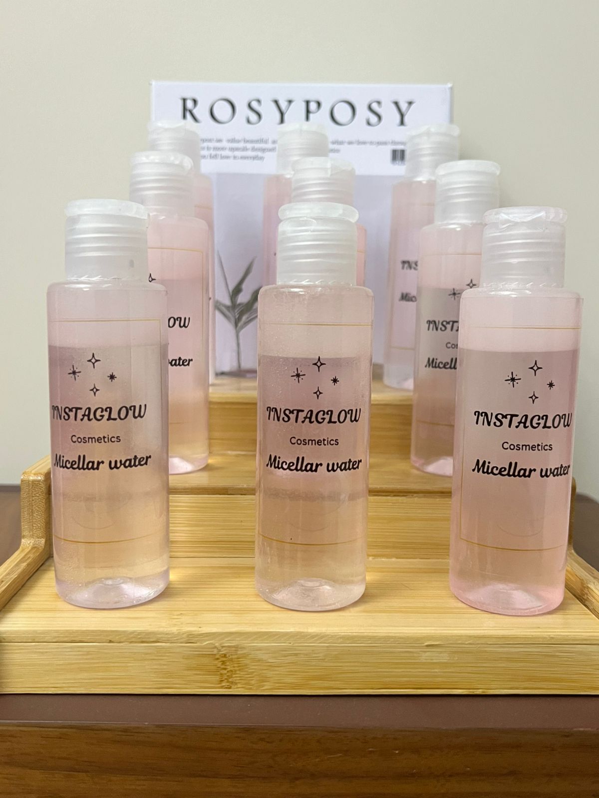 Instaglow - Bi-layer Waterproof Makeup Remover 1
