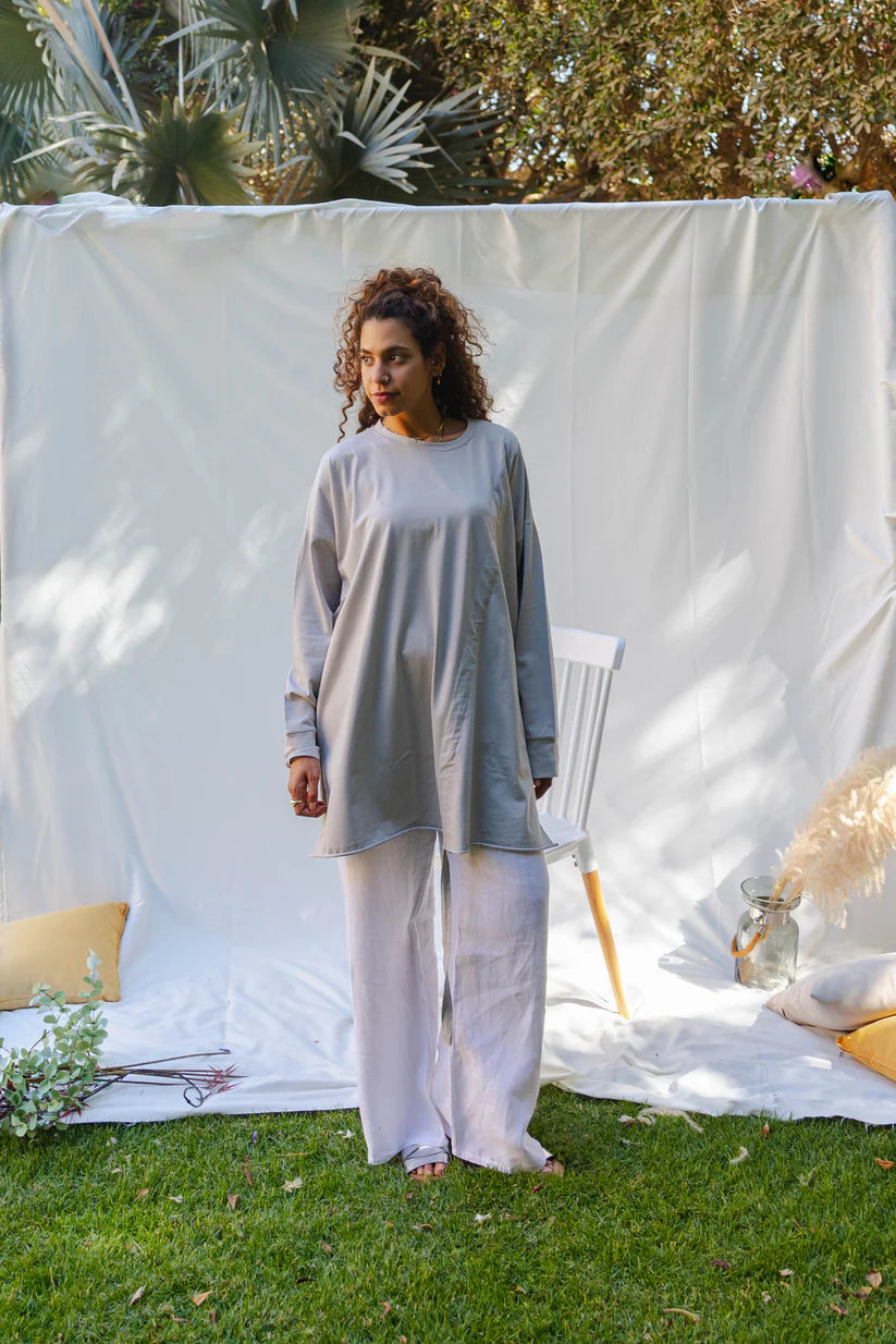 A_Squared_Y - Comfy Grey T-Shirt 1