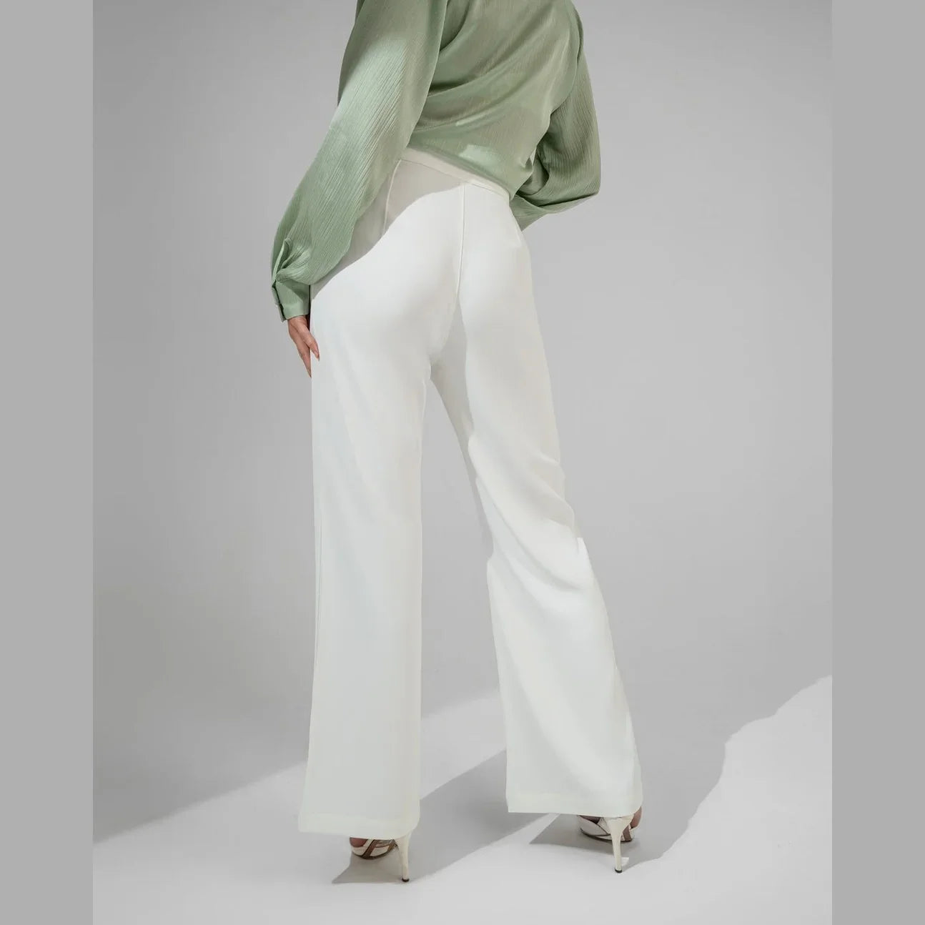 KC Shop - White High-Waist Flared Trousers 2