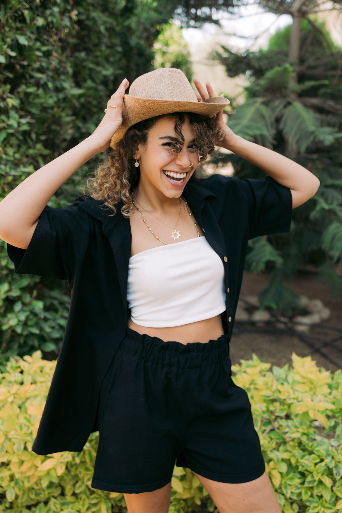 Kanza - Sleek Linen Shorts 1