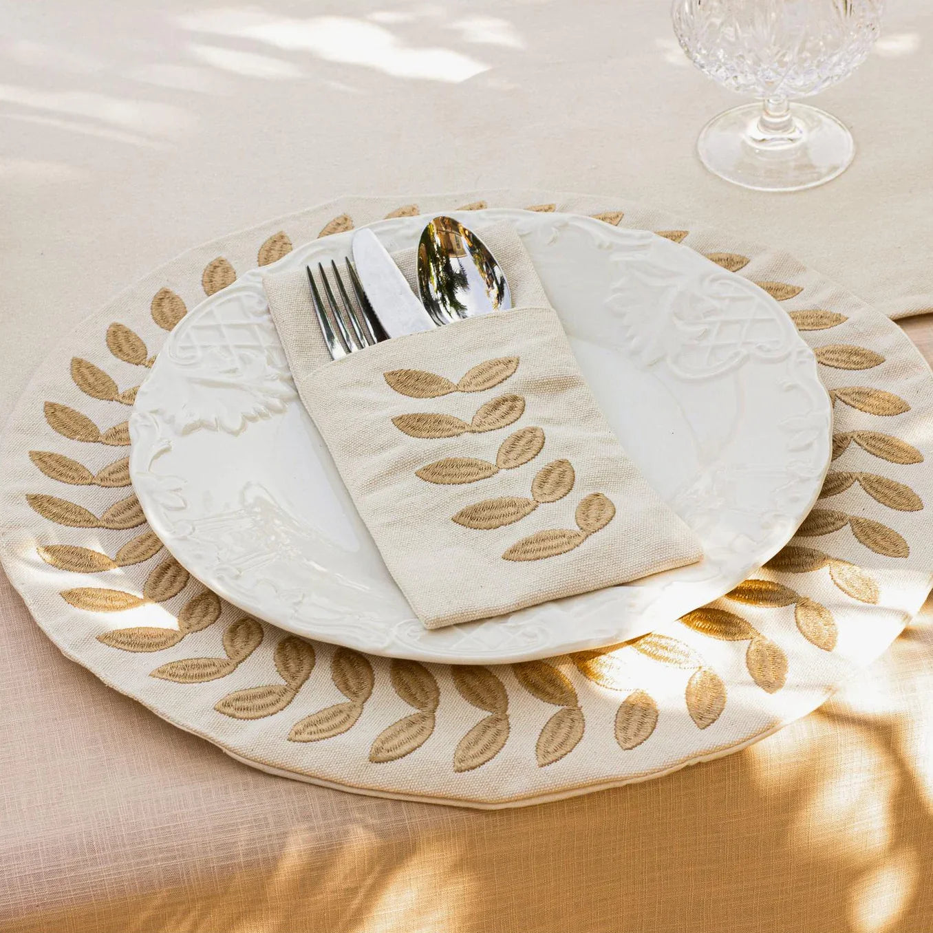 Roman Leaves Cutlery Sleeves Set - Ticas