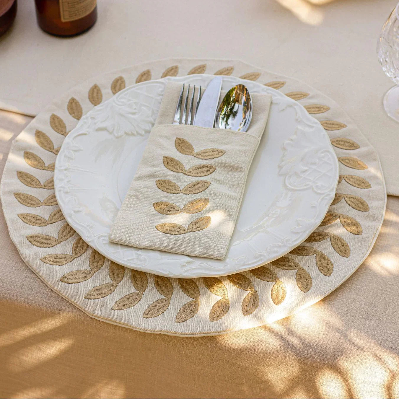 Roman Leaves Cutlery Sleeves Set - Ticas
