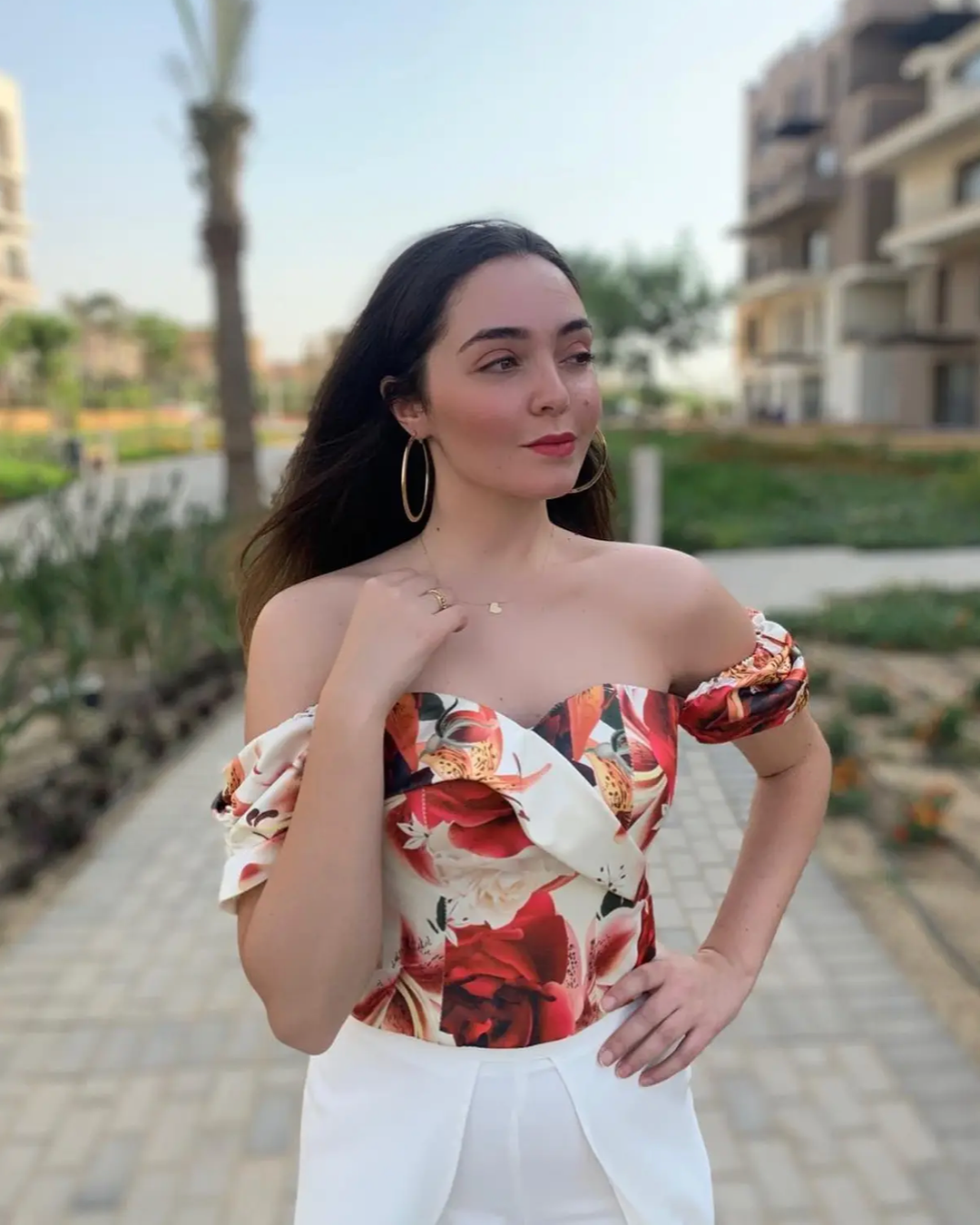 Nosh - Gracefully Melting Into Summer Corset 1