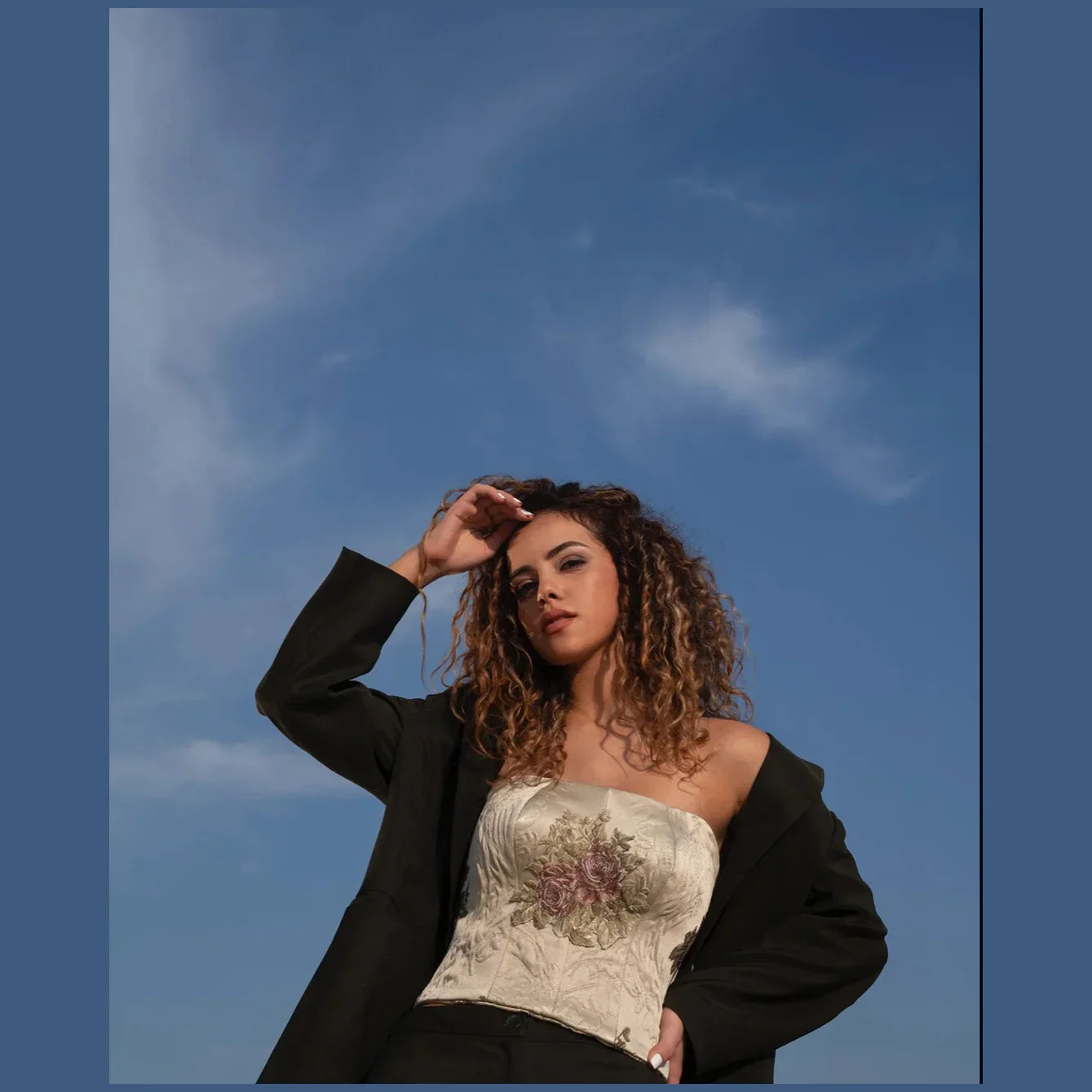 Nosh - Vintage Off-White Over-Bust Corset 1