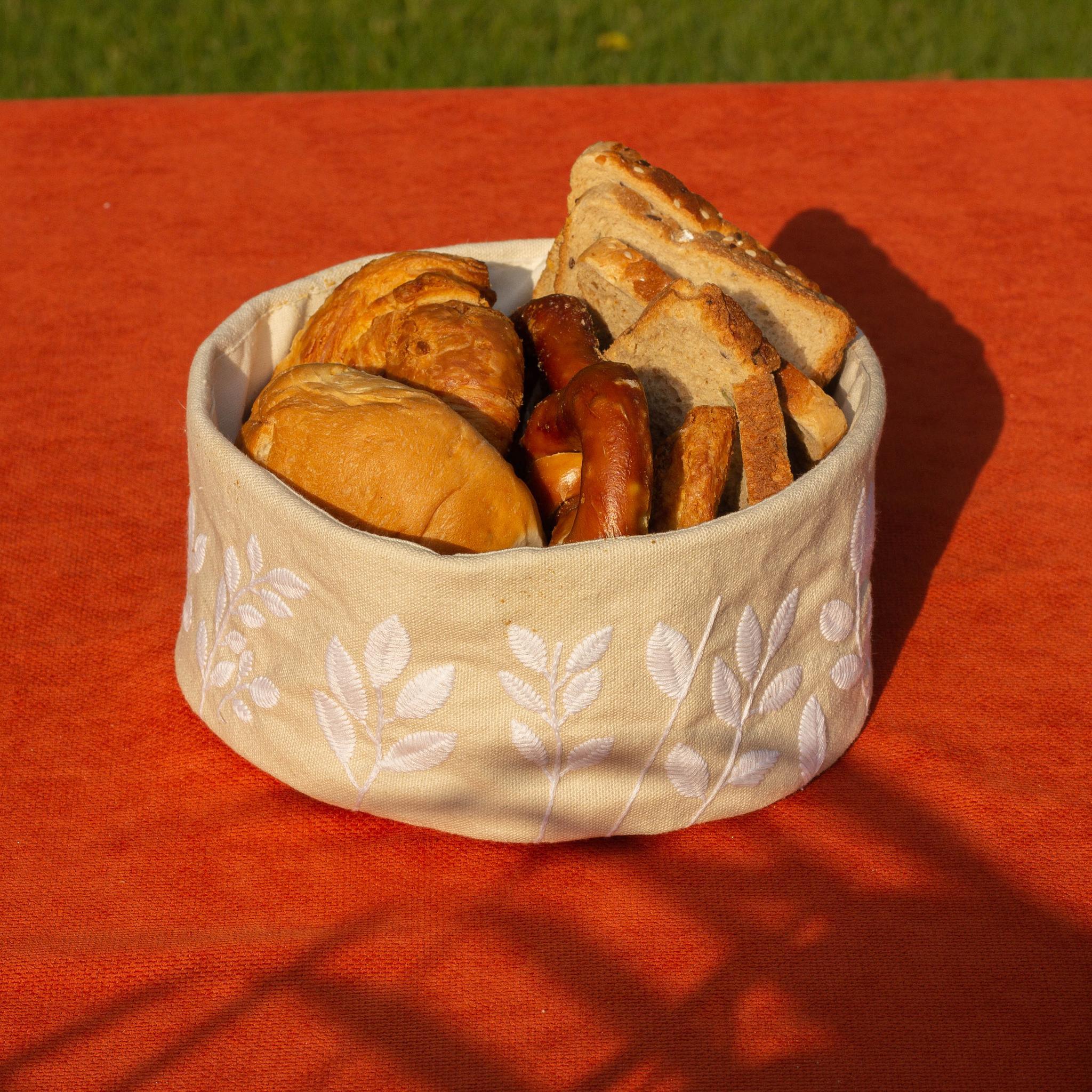 Summer Leaves Basket - Ticas