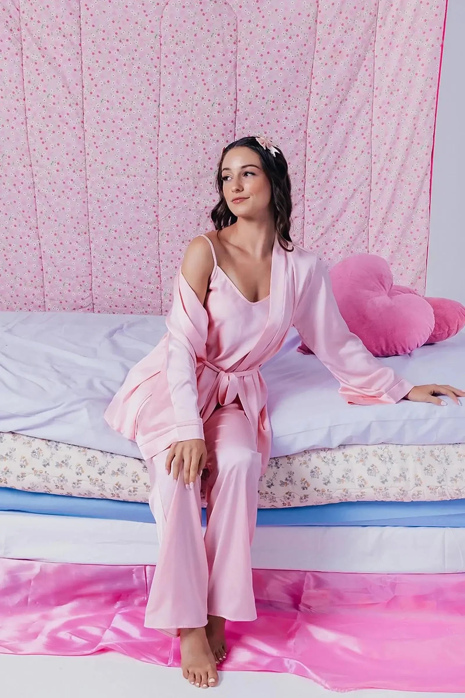 Carina - Soft Satin 3-Piece Pyjama Set 1