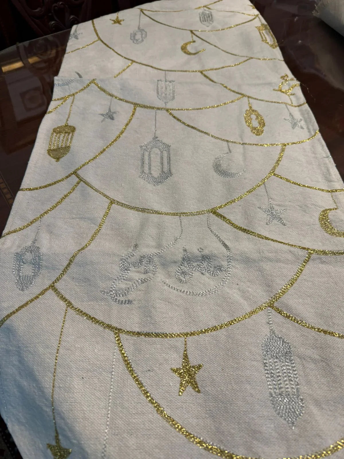 Lavender - Linen runner with serma embroidery Print 2 1