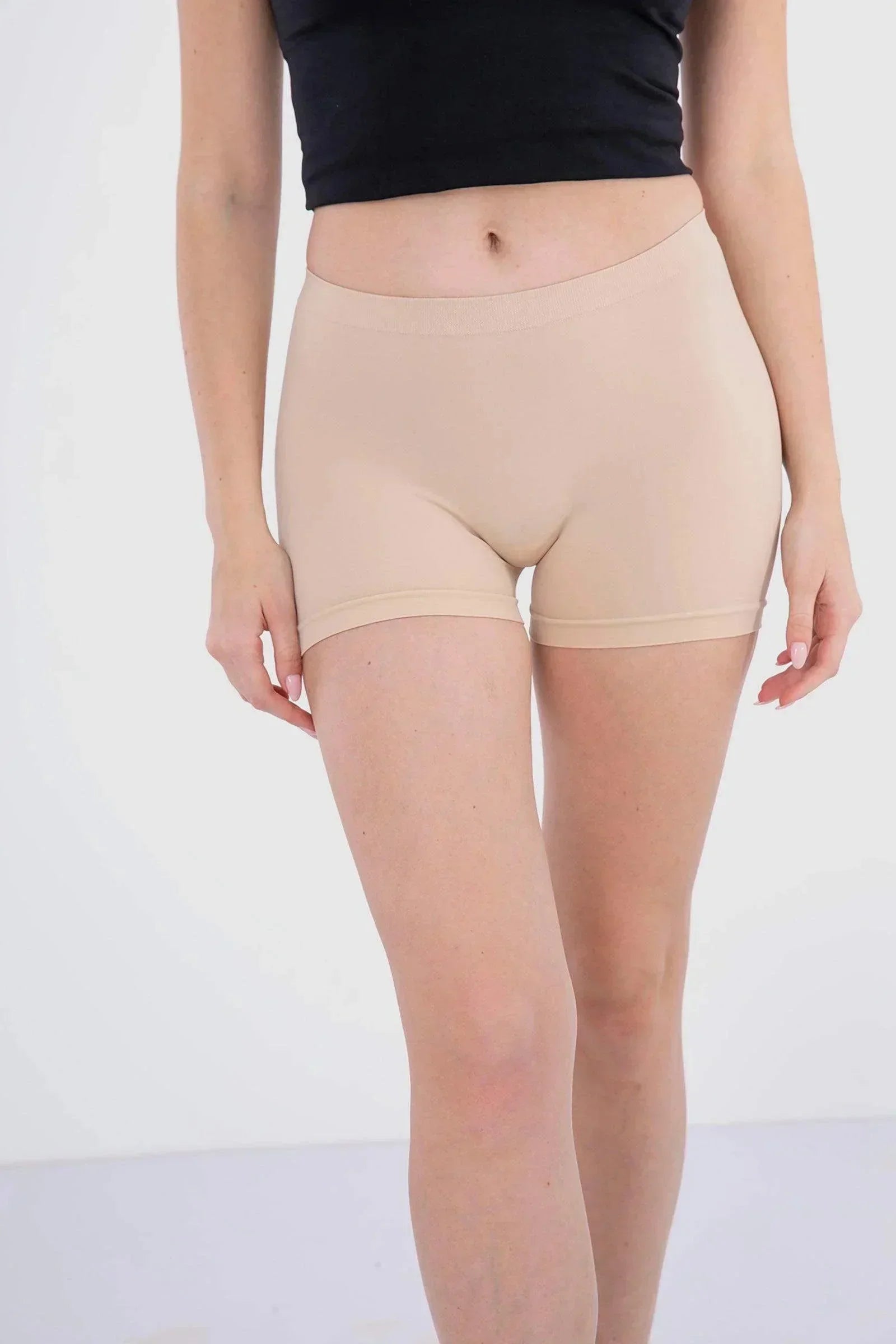 Carina - Basic Microfiber Hot Short 7
