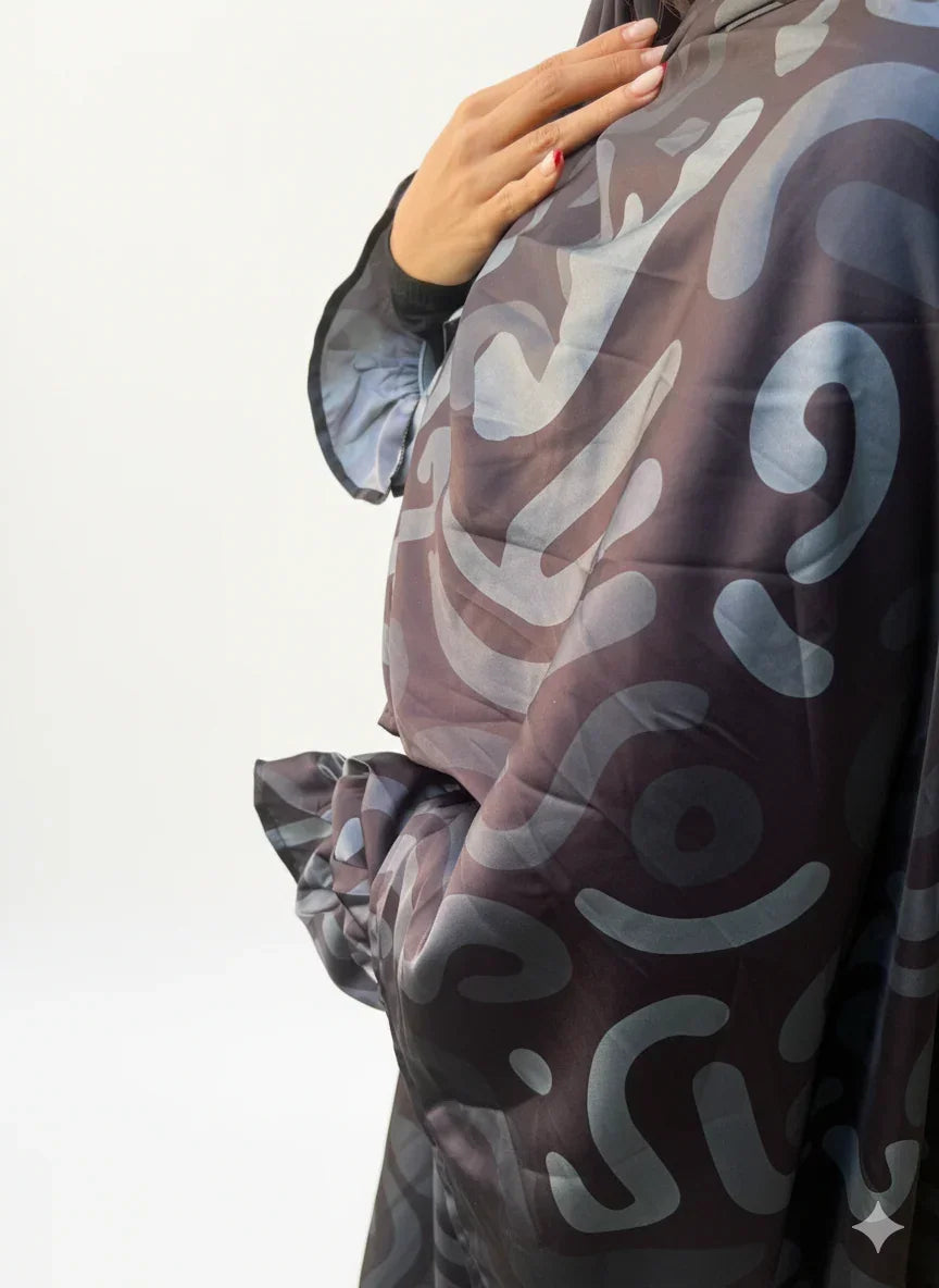 Black and Green Silk Asdal with Bag - Urbantique - Babazzaro