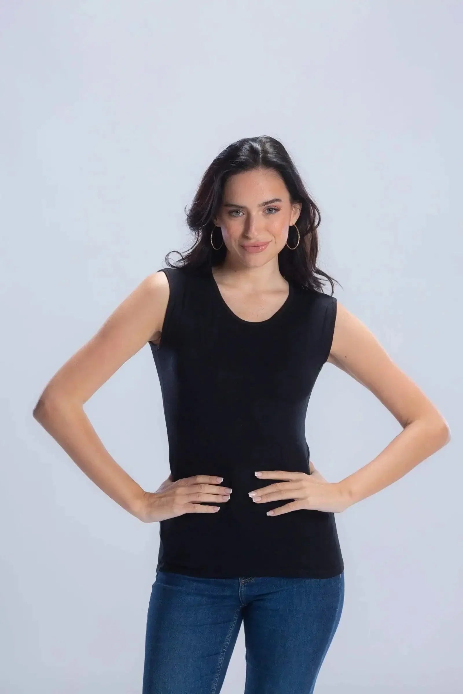 Carina - Crew Neck Seamless Microfiber Sleeveless Top Pack of 3 4