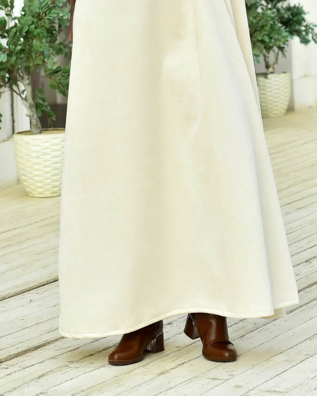 ESSENCE SUEDE Basic Dress - Queenza - Babazzaro