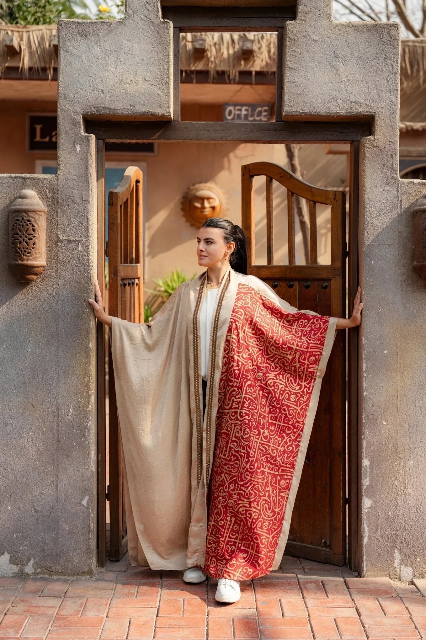 Golden Linen Kaftan Red - Dress Code - Babazzaro
