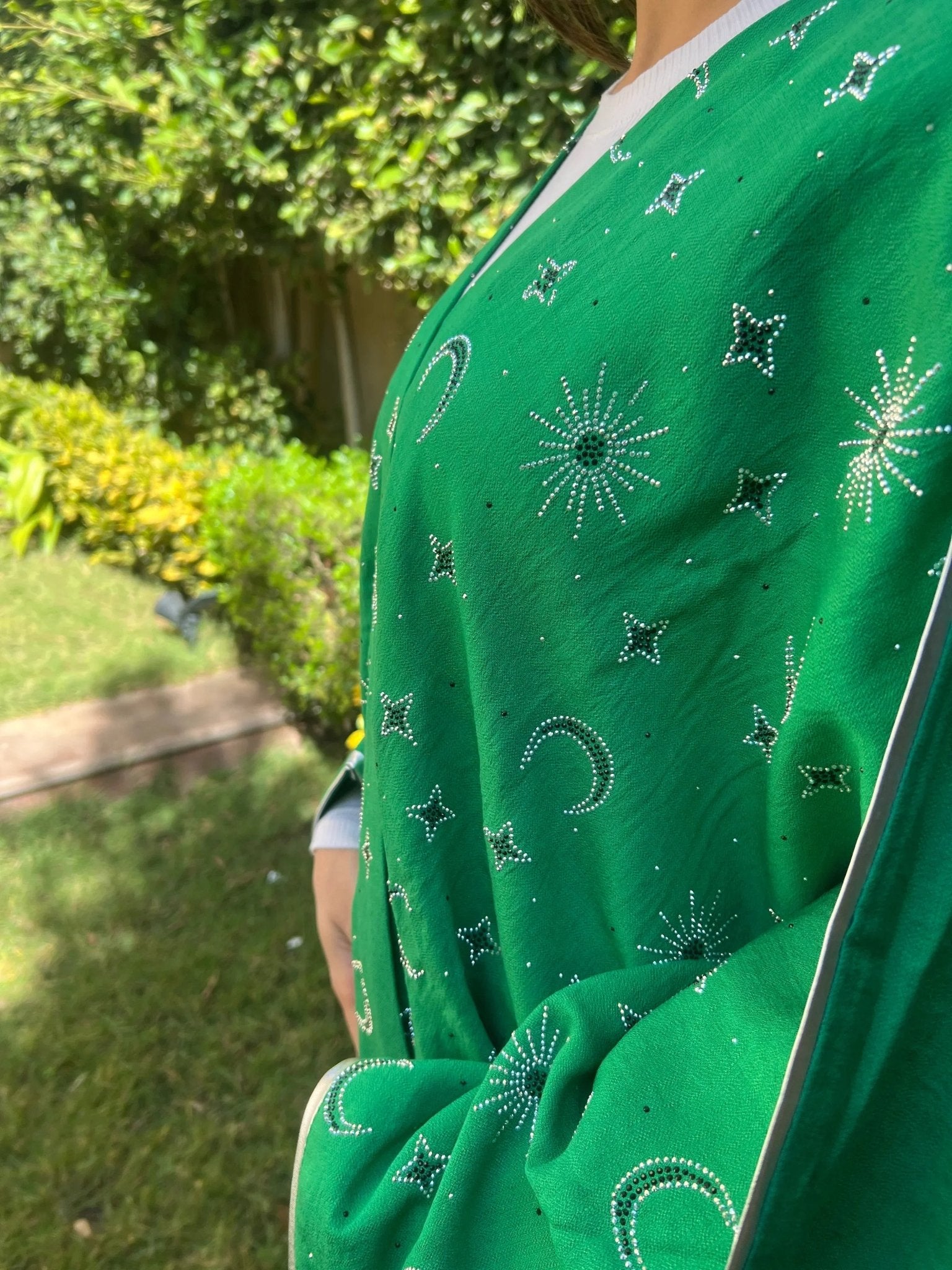 Green Kaftan with Crescent & Star Strass - Urbantique - Babazzaro