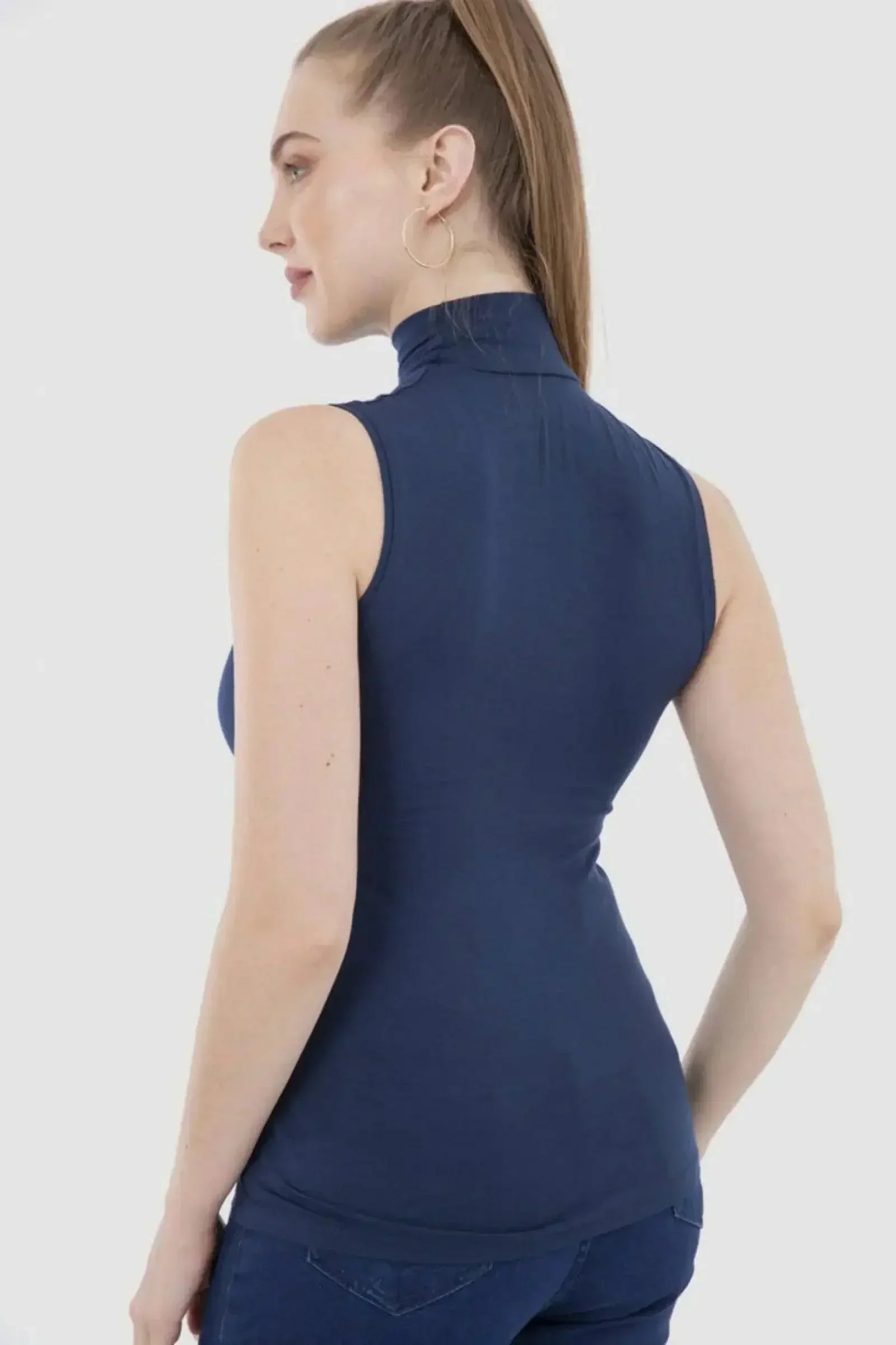 Carina - High Neck Sleeveless Top 2
